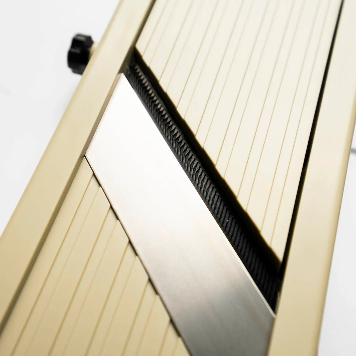 Chiba Mandoline Slicer - Cream - Image 4