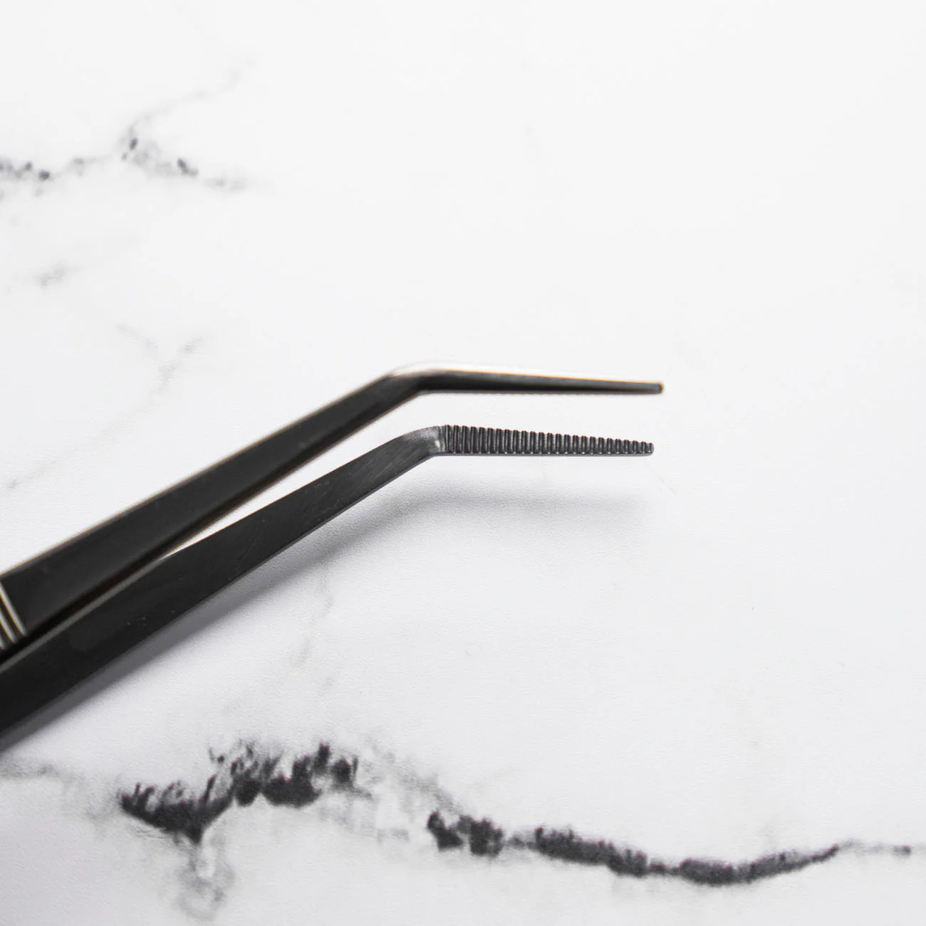 Curved Tip Plating Tweezer 20cm - Black - Image 3