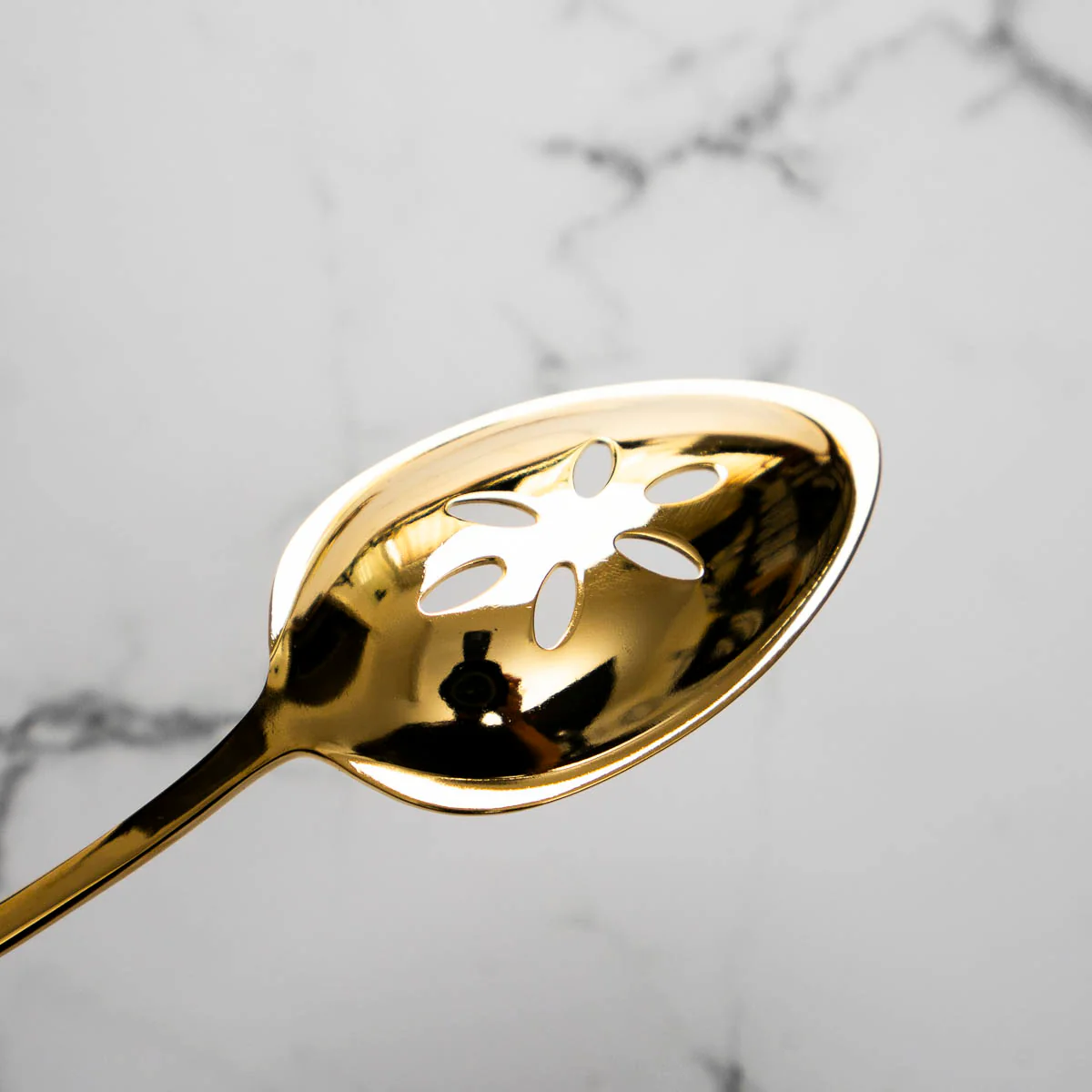 Gestura 00 Gold Slotted Spoon - Image 6
