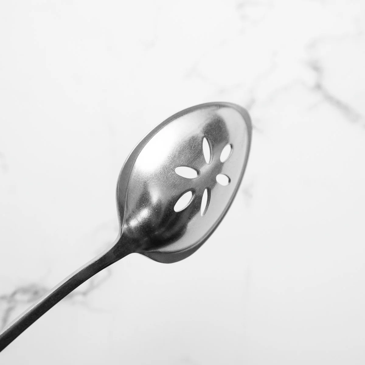 Gestura 00 Silver Slotted Spoon - Image 4