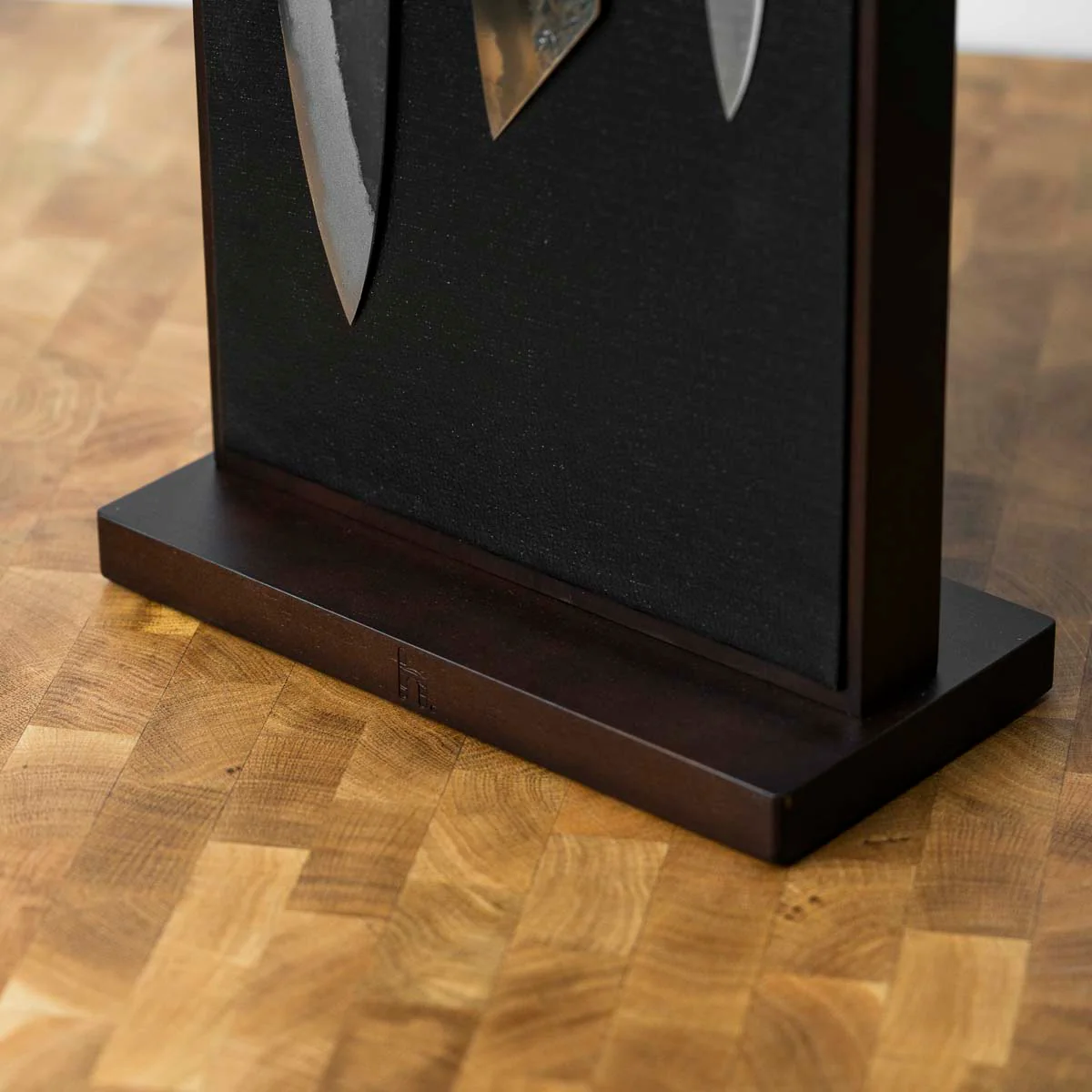 Habitat Double Sided Benchtop Holder - Dark Oak - Image 4