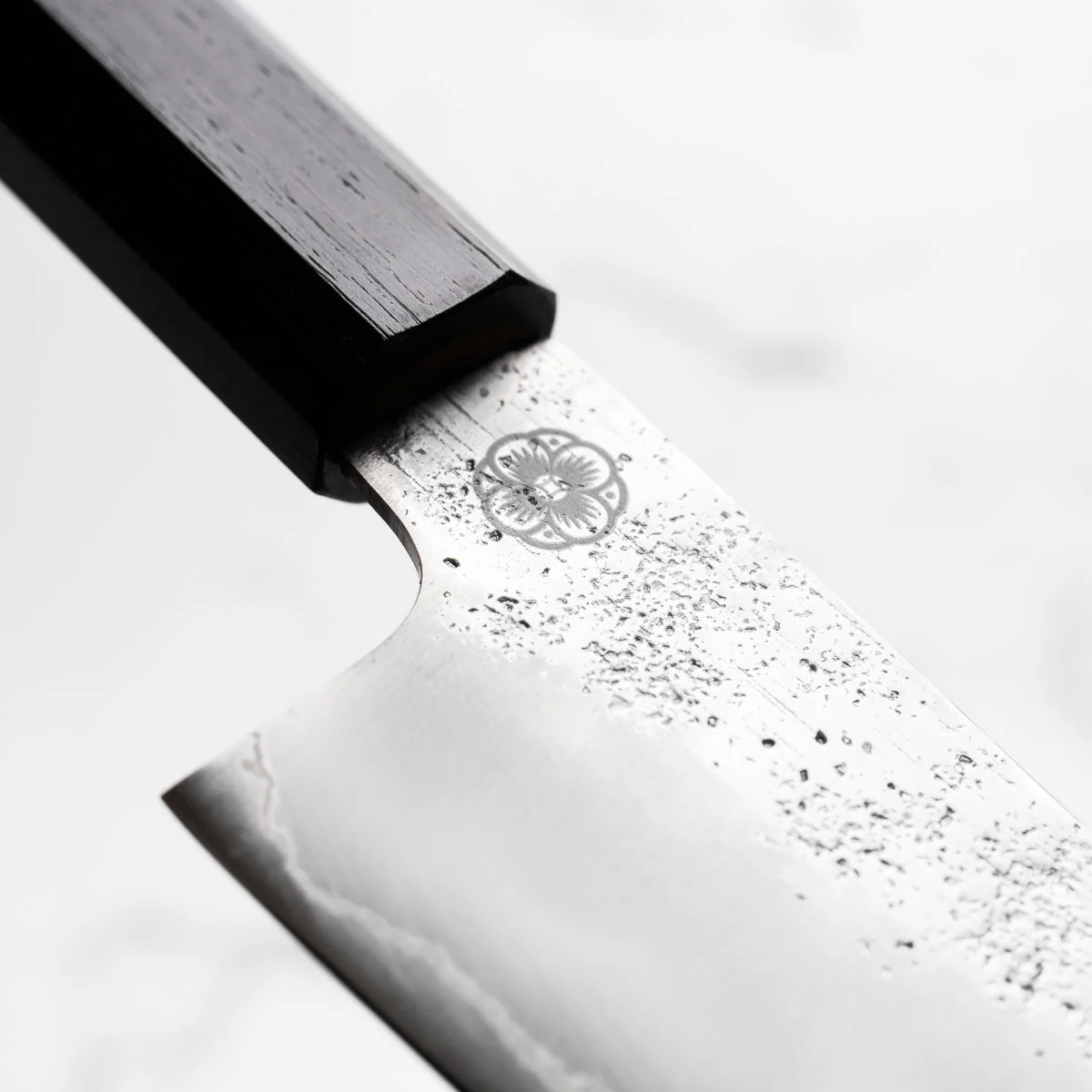Hajimaru Ginsan Nashiji Ko Santoku 150mm - Mono Ebony - Image 6