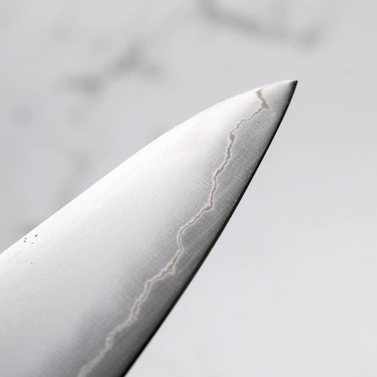 Hajimaru Ginsan Nashiji Ko Santoku 150mm - Mono Ebony - Image 8