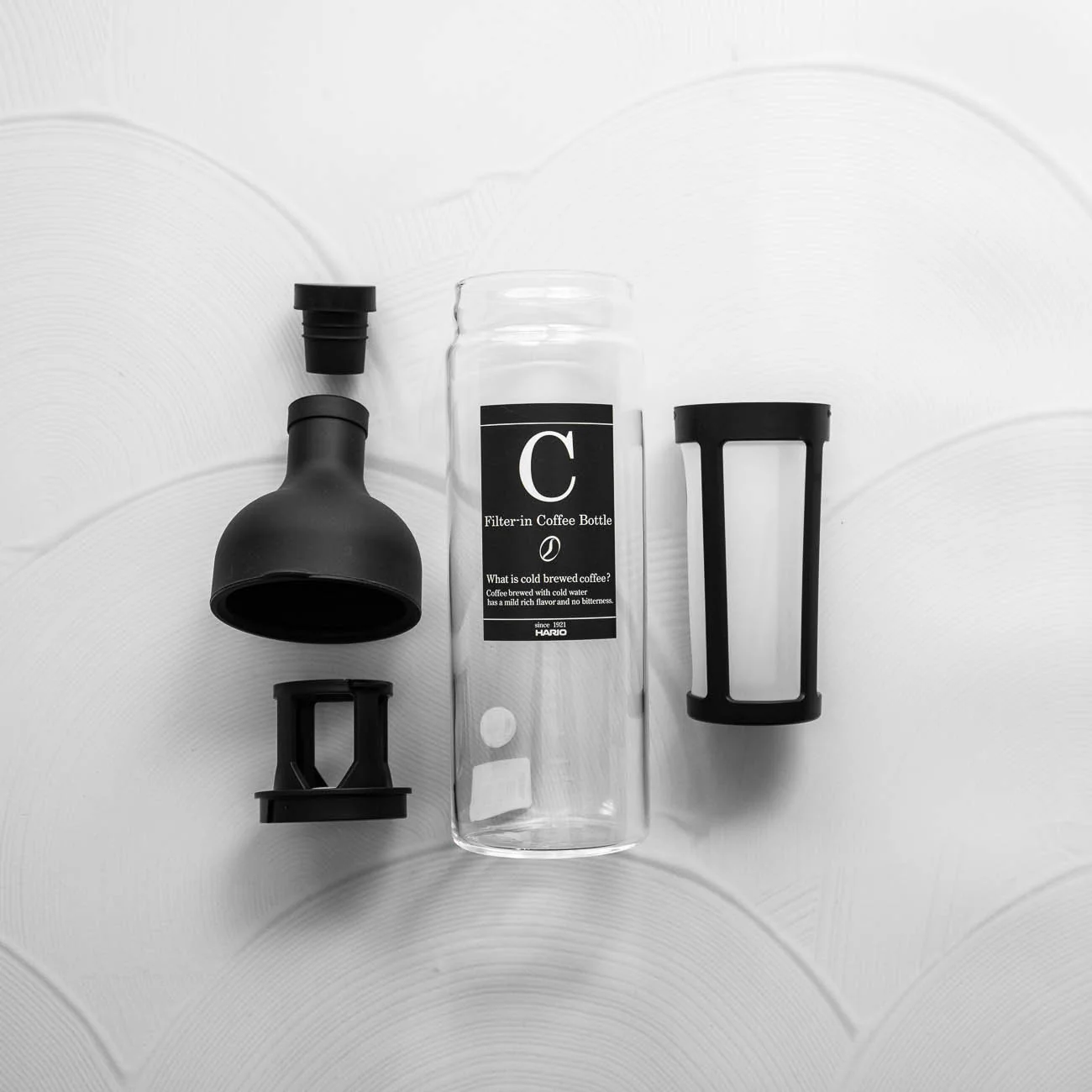 Hario Cold Brew Bottle 650ml - Black - Image 2