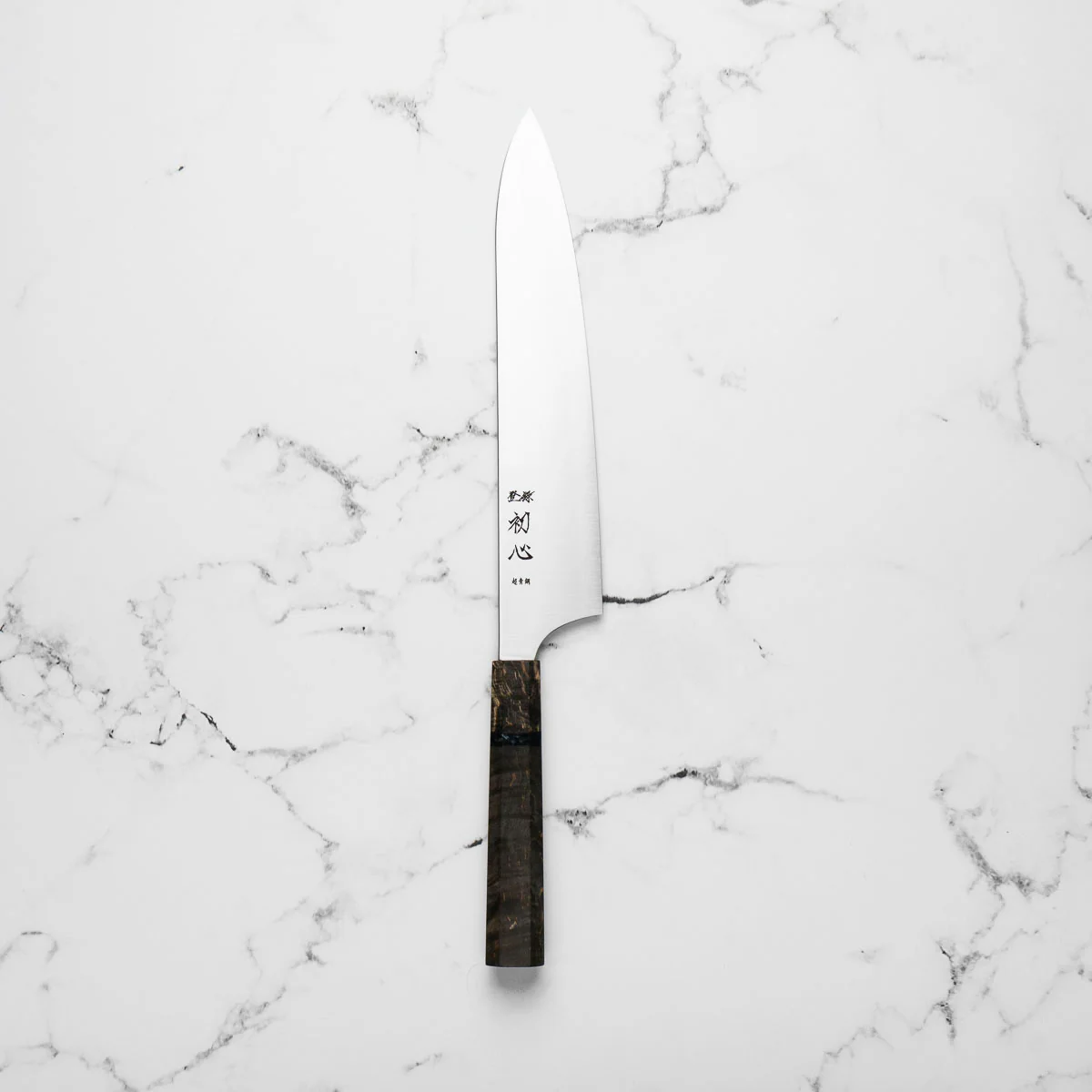 Hatsukokoro Hayabusa Blue Super Gyuto 240mm - Dark Maple - Image 3