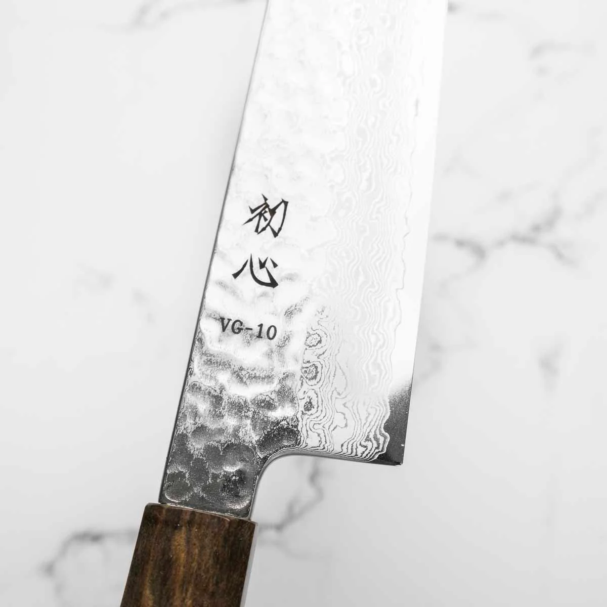 Hatsukokoro Hayabusa VG10 Damascus Tsuchime Santoku 165mm - Image 4