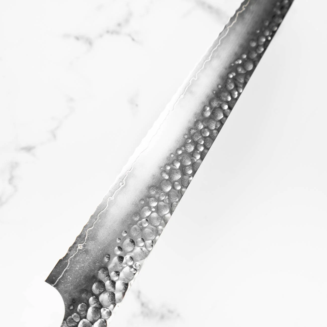 Hatsukokoro Hayabusa VG10 Tsuchime 3 Layer Bread Knife 210mm - Image 5