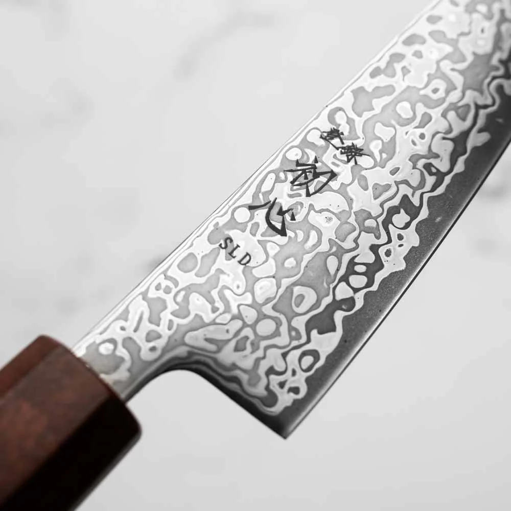 Hatsukokoro Hikari SLD Damascus Kurozome Petty 130mm - Sandalwood - Image 5