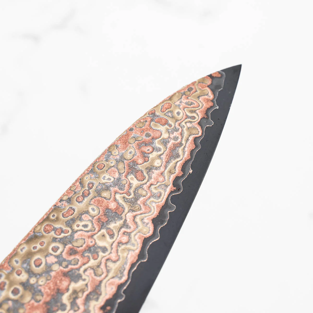 Hatsukokoro Hinotori V-Toku 2 Rainbow Damascus Gyuto 210mm - Dark Carbon Fibre - Image 7