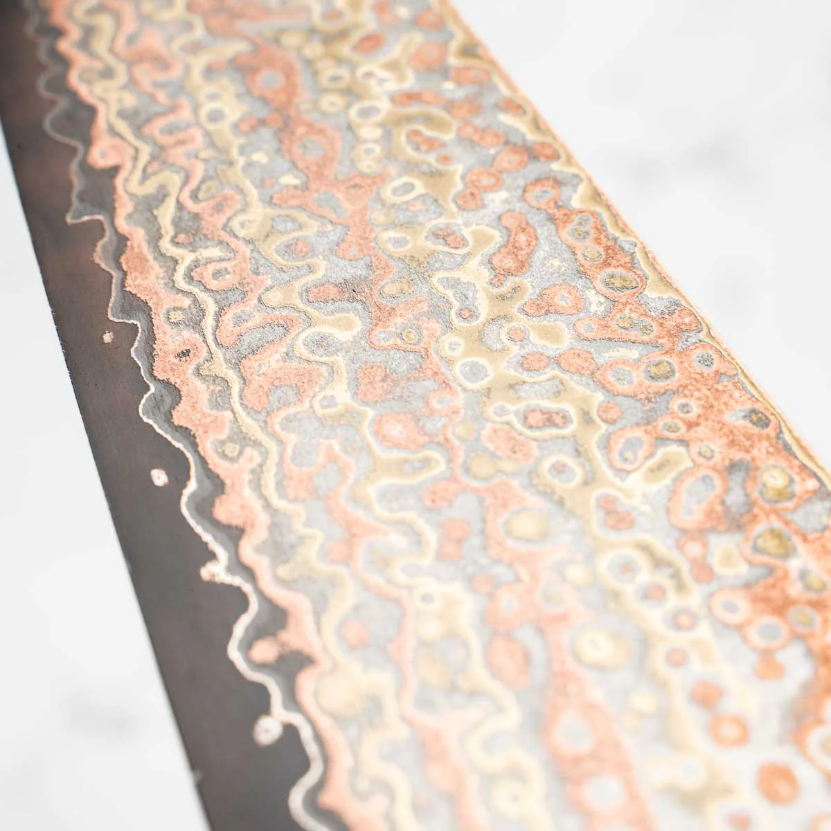 Hatsukokoro Hinotori V-Toku 2 Rainbow Damascus Gyuto 240mm - Dark Carbon Fibre - Image 6