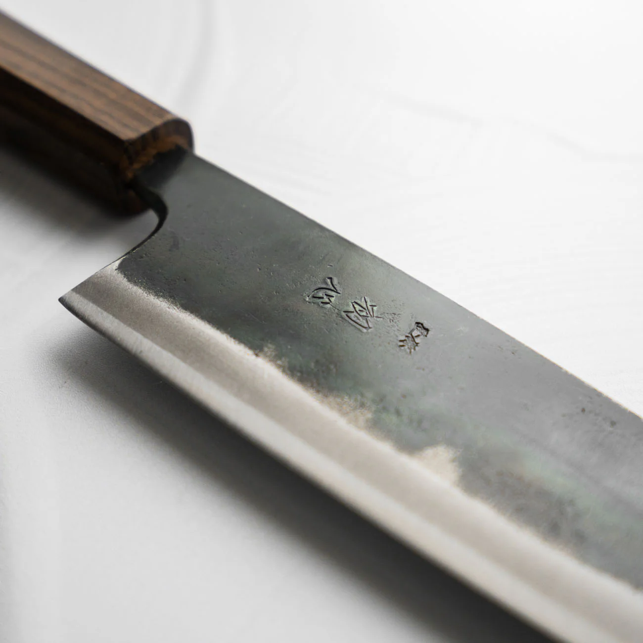 Hatsukokoro Kokugei Blue 1 Santoku 165mm - Image 3