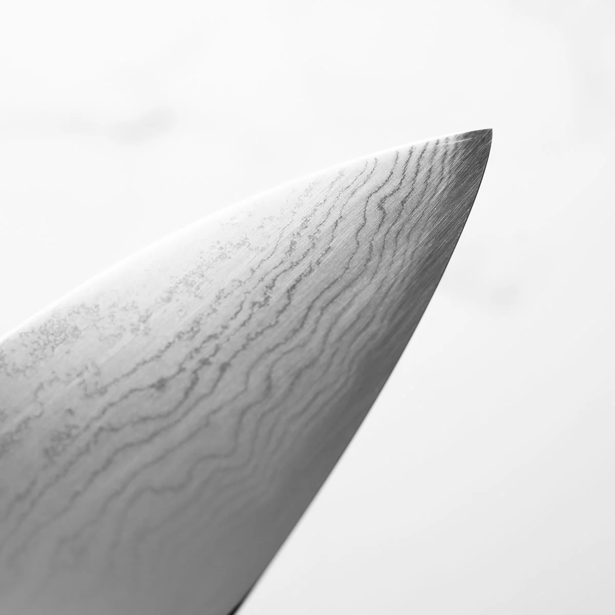 Hatsukokoro Komorebi Damascus B Grade BF25 Santoku 180mm - Ebony - Image 7