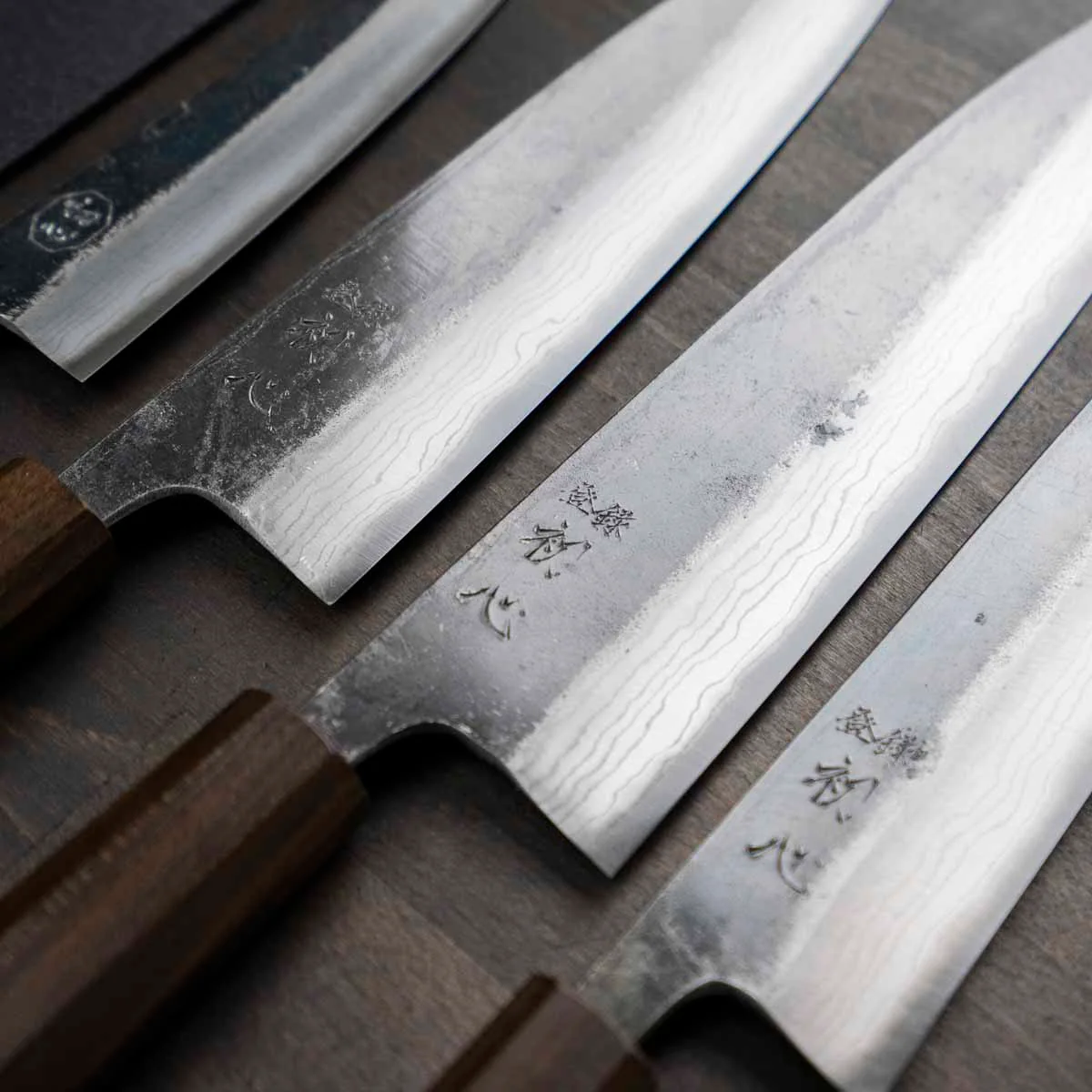 Hatsukokoro Kumokage Blue 2 - 4 Knife Set with Knife Roll - Image 4