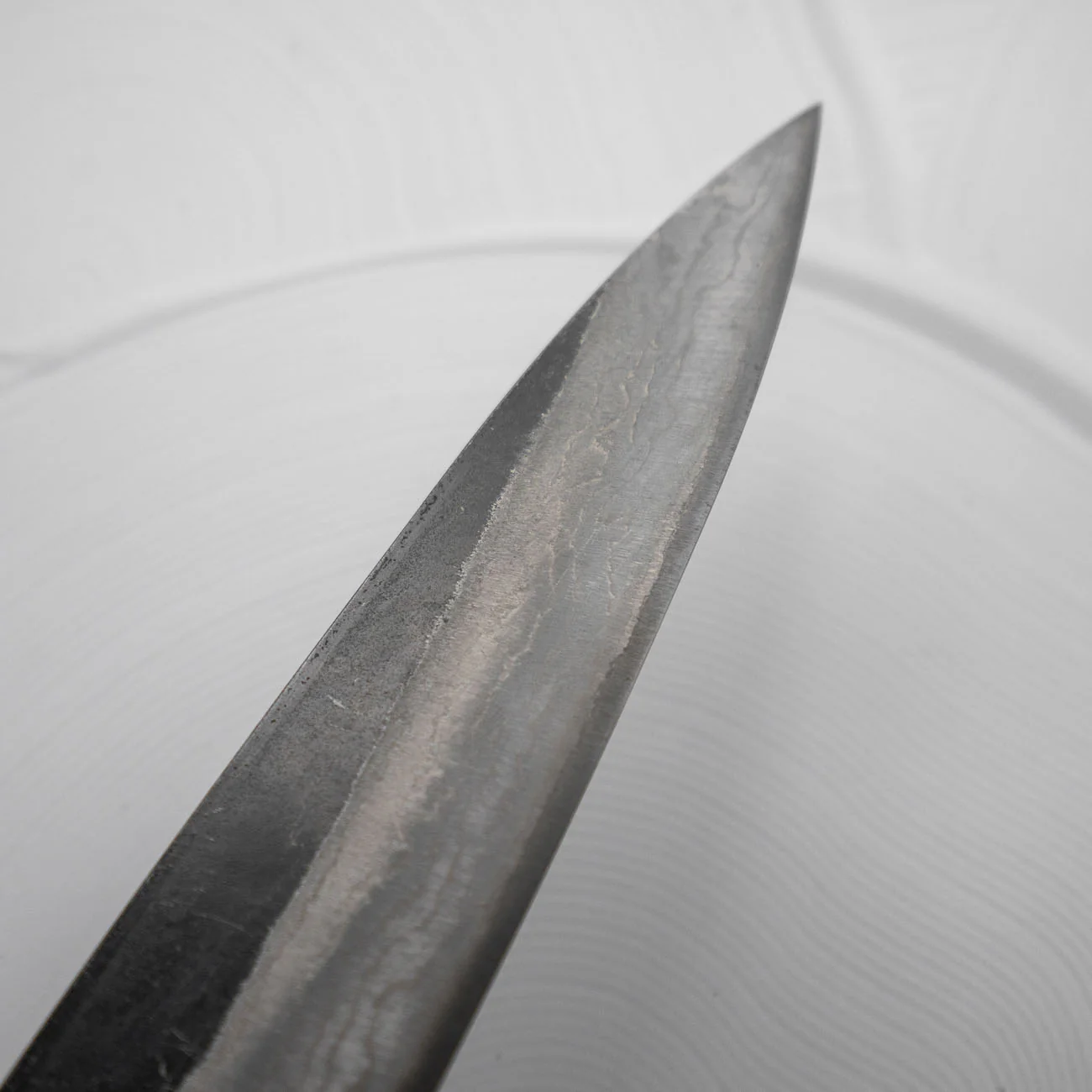 Hatsukokoro Kumokage Blue 2 Kurouchi Damascus Gyuto 240mm - Image 9
