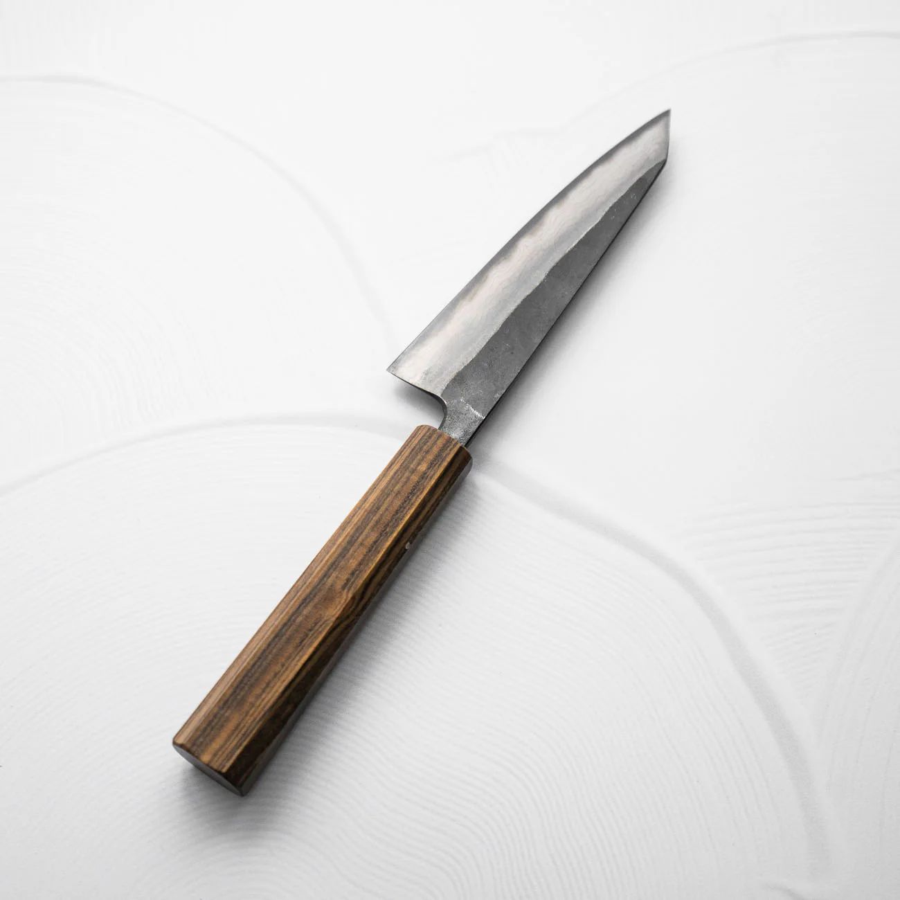 Hatsukokoro Kumokage Blue 2 Kurouchi Damascus Honesuki 150mm - Image 6