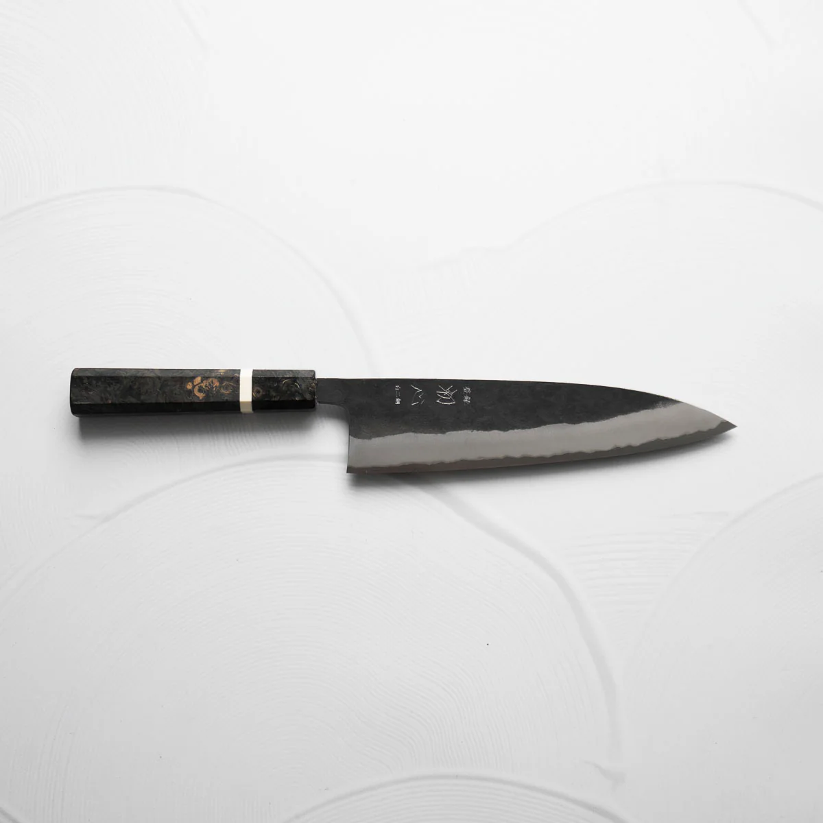 Hatsukokoro Kurokaze White 2 Stainless Clad Gyuto 210mm - Maple - Image 2