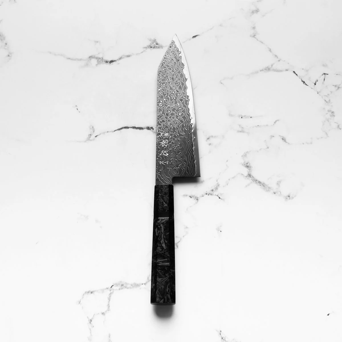 Hatsukokoro Ryuhyo Kurozome SG2 Damascus Bunka 180mm -  Dark Carbon Fibre - Image 3