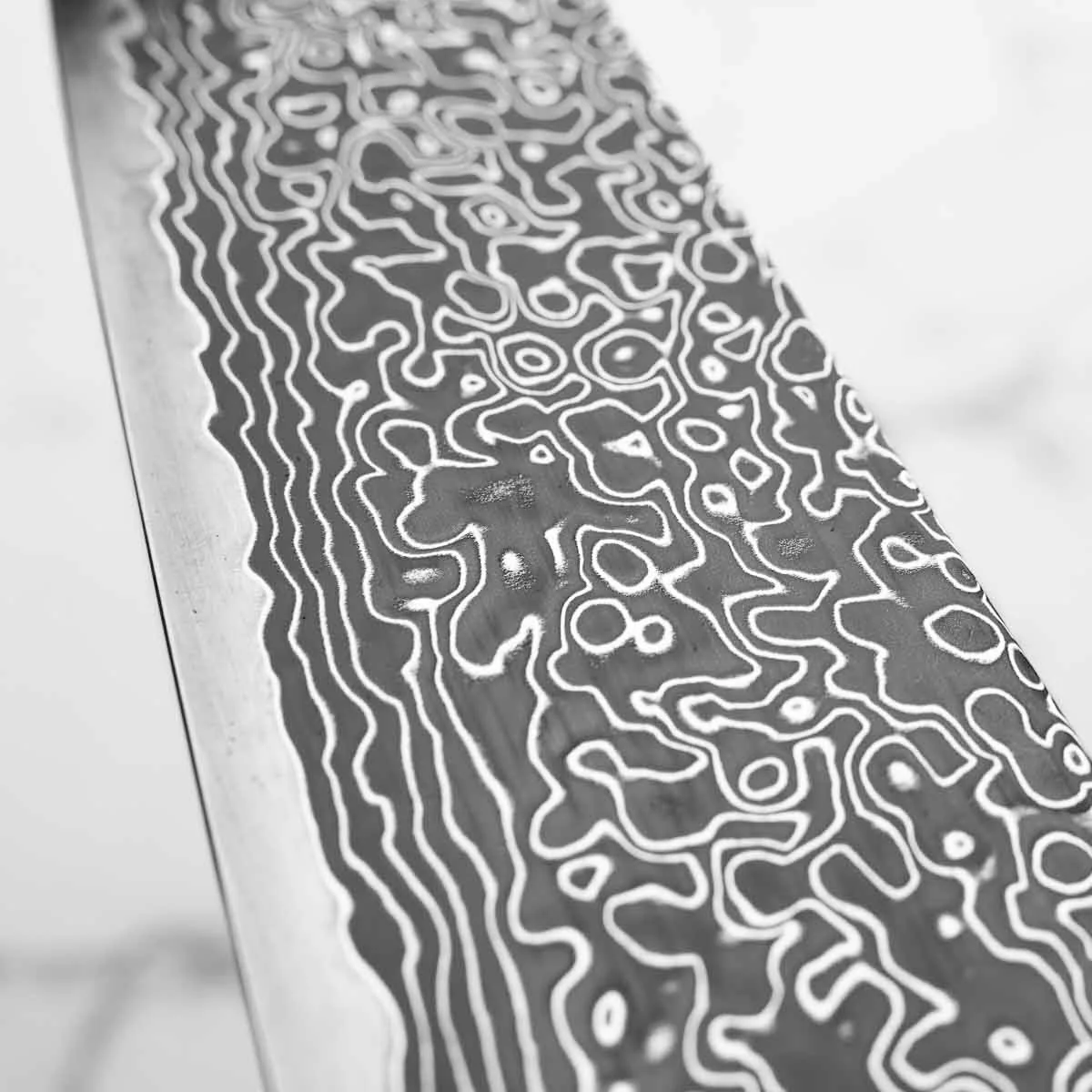 Hatsukokoro Ryuhyo Kurozome SG2 Damascus Bunka 180mm - Sandalwood - Image 5