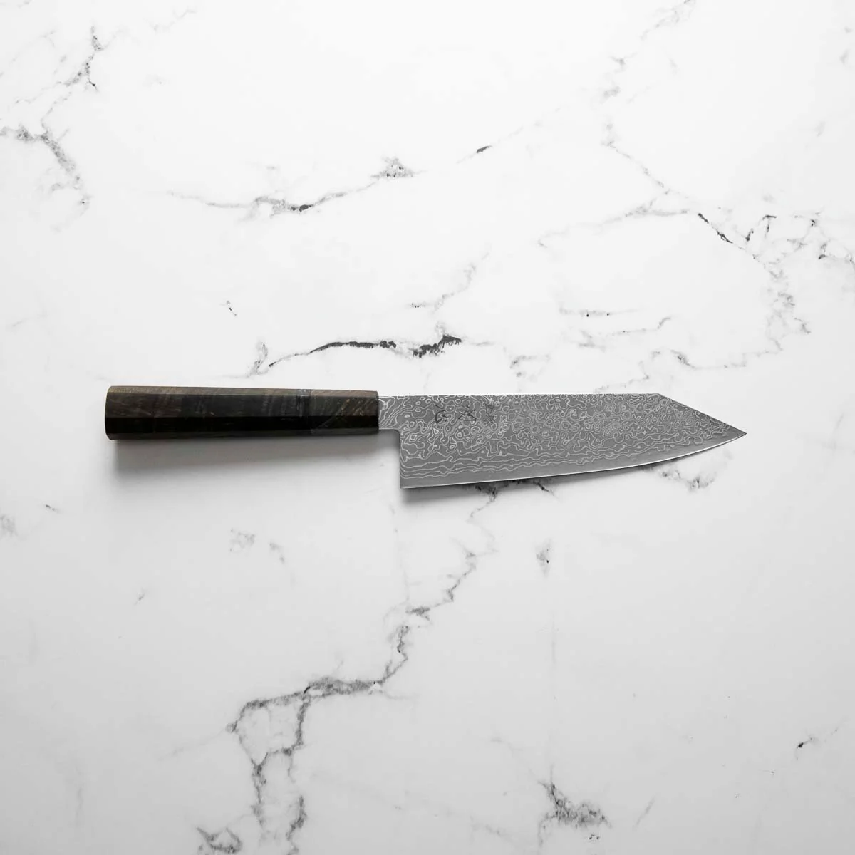 Hatsukokoro Ryuhyo SG2 Damascus Bunka 180mm - Dark Maple - Image 4