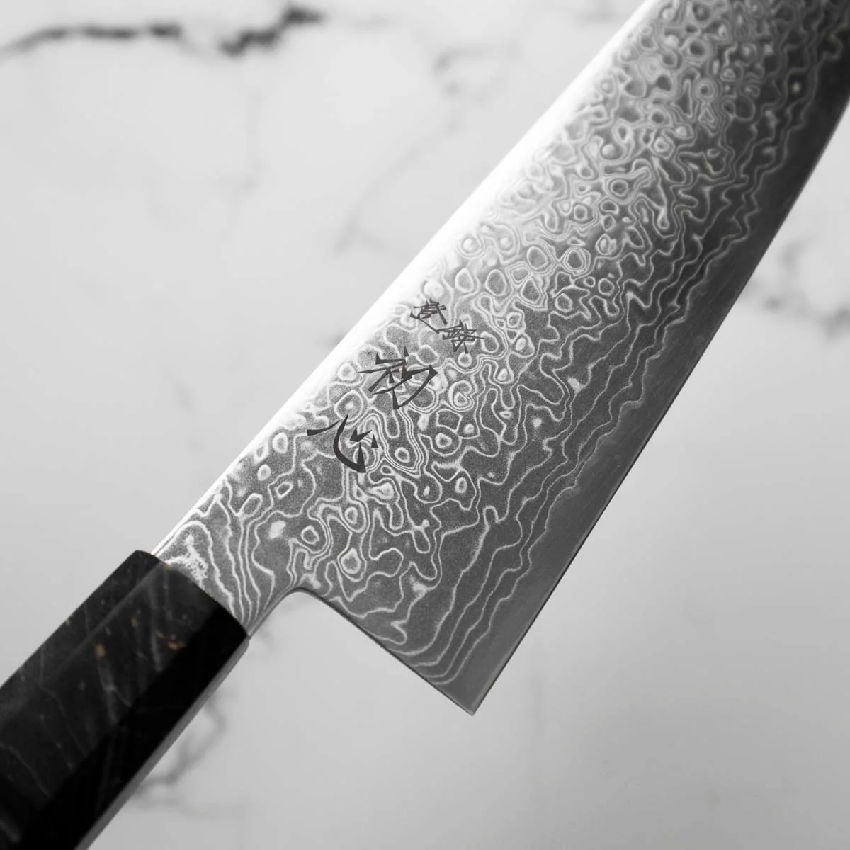 Hatsukokoro Ryuhyo SG2 Damascus Bunka 180mm - Dark Maple - Image 5