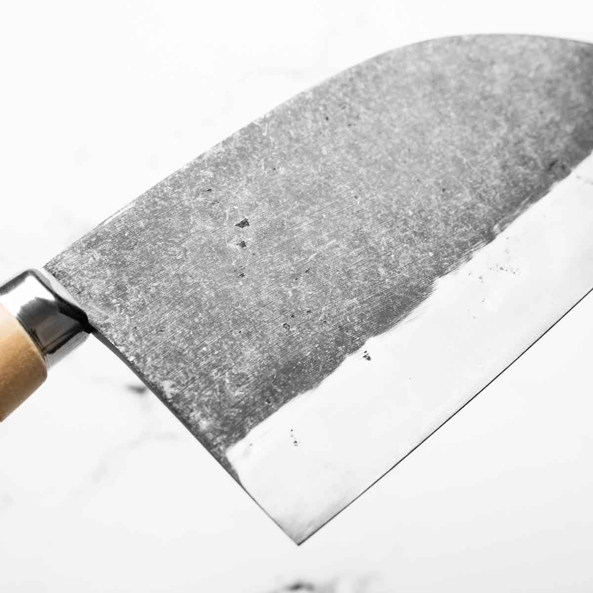 Hatsukokoro Sentan Blue 2 Kurouchi Tall Santoku 190mm - Image 5