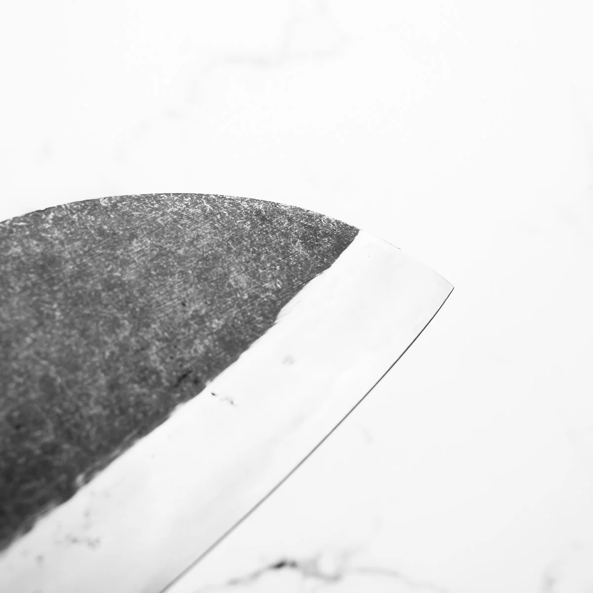 Hatsukokoro Sentan Blue 2 Kurouchi Tall Santoku 190mm - Image 8