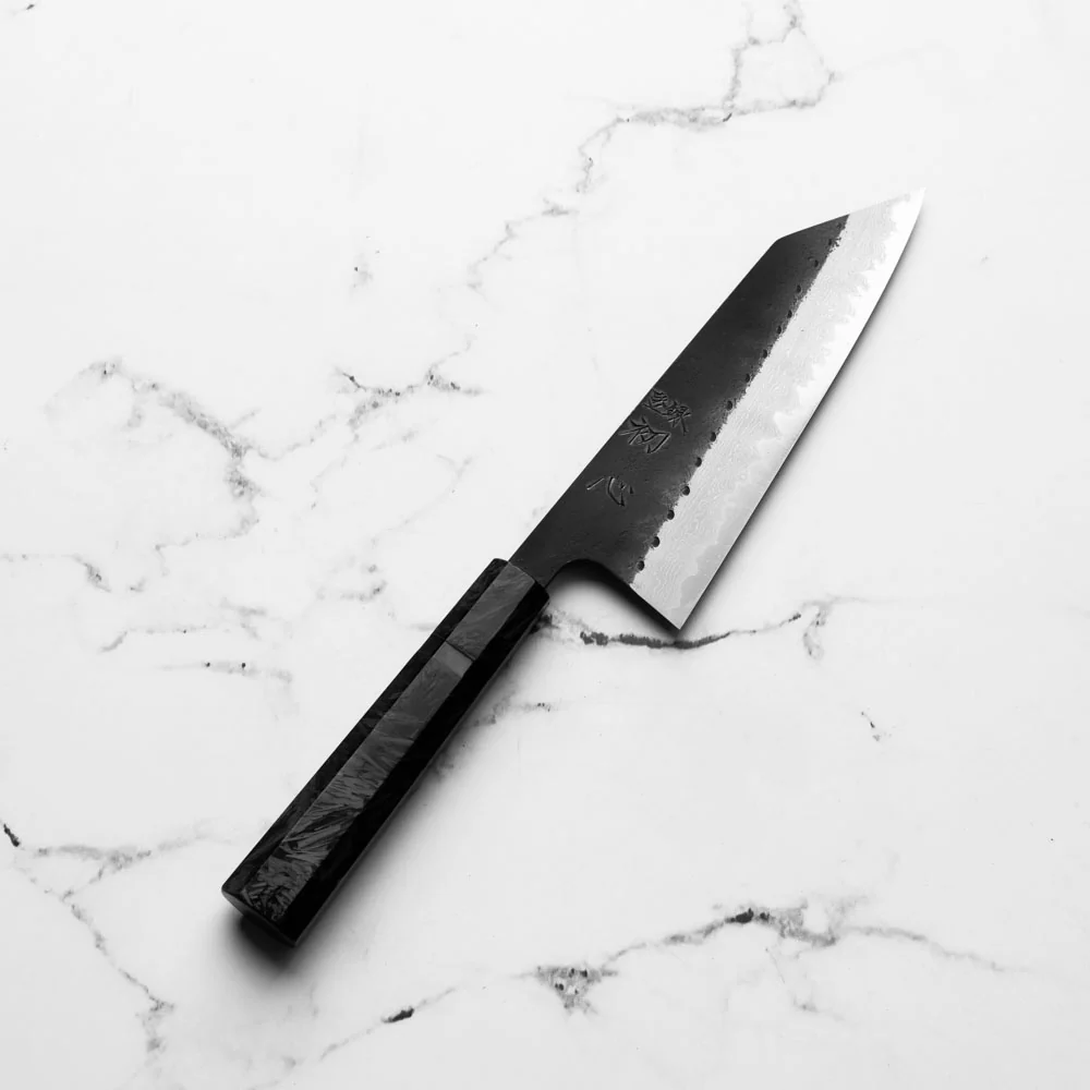 Hatsukokoro Shinkiro Blue Super Damascus Kurouchi Bunka 165mm - Dark Carbon Fibre - Image 2