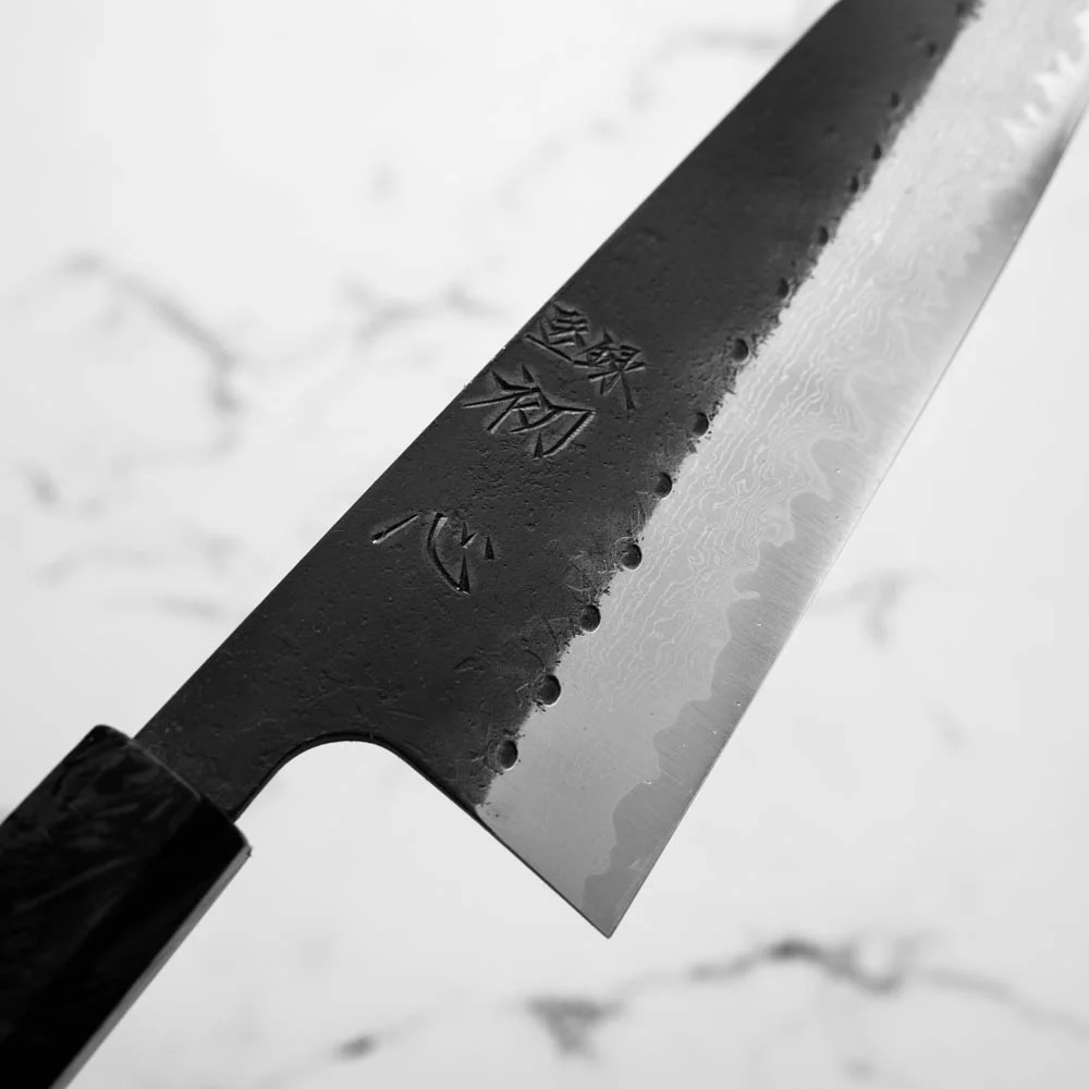Hatsukokoro Shinkiro Blue Super Damascus Kurouchi Bunka 165mm - Dark Carbon Fibre - Image 5