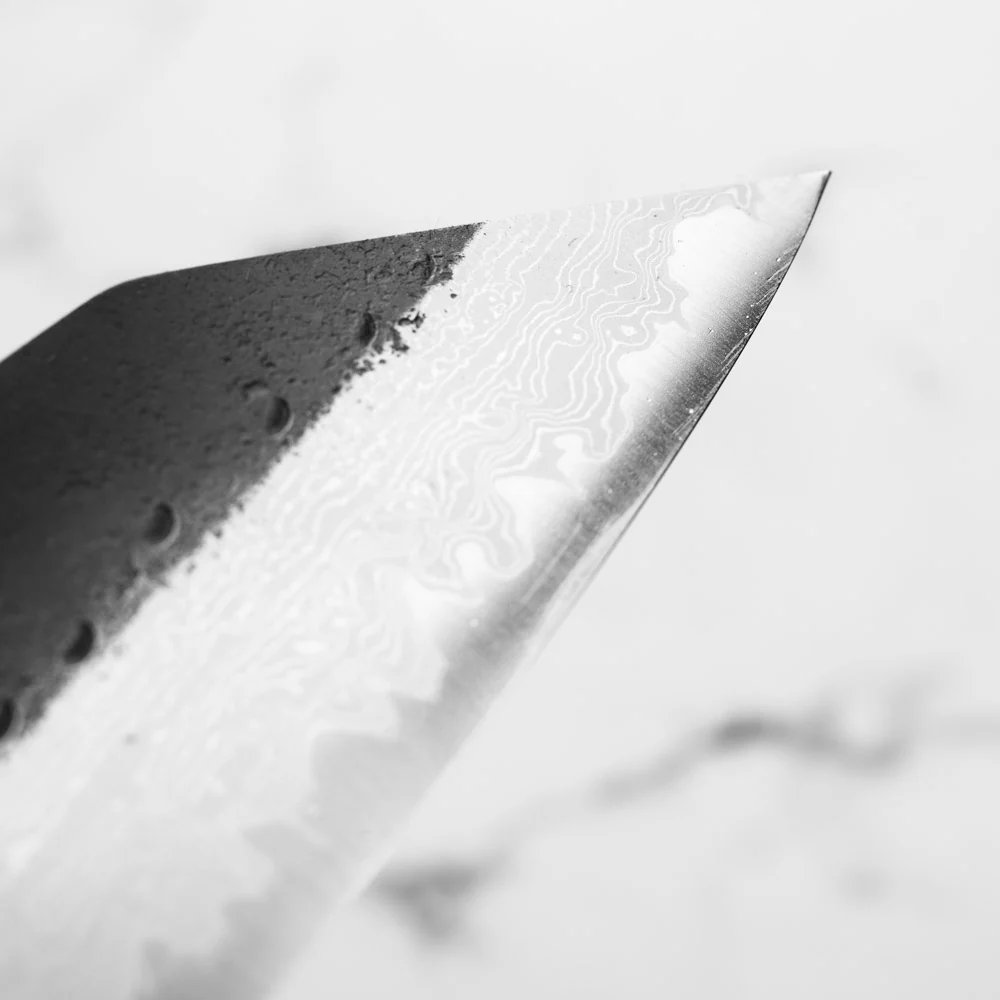 Hatsukokoro Shinkiro Blue Super Damascus Kurouchi Bunka 165mm - Dark Carbon Fibre - Image 7