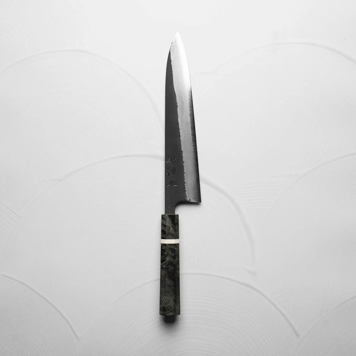 Hatsukokoro Shinkiro Blue Super Damascus Kurouchi Gyuto 240mm - Maple - Image 3