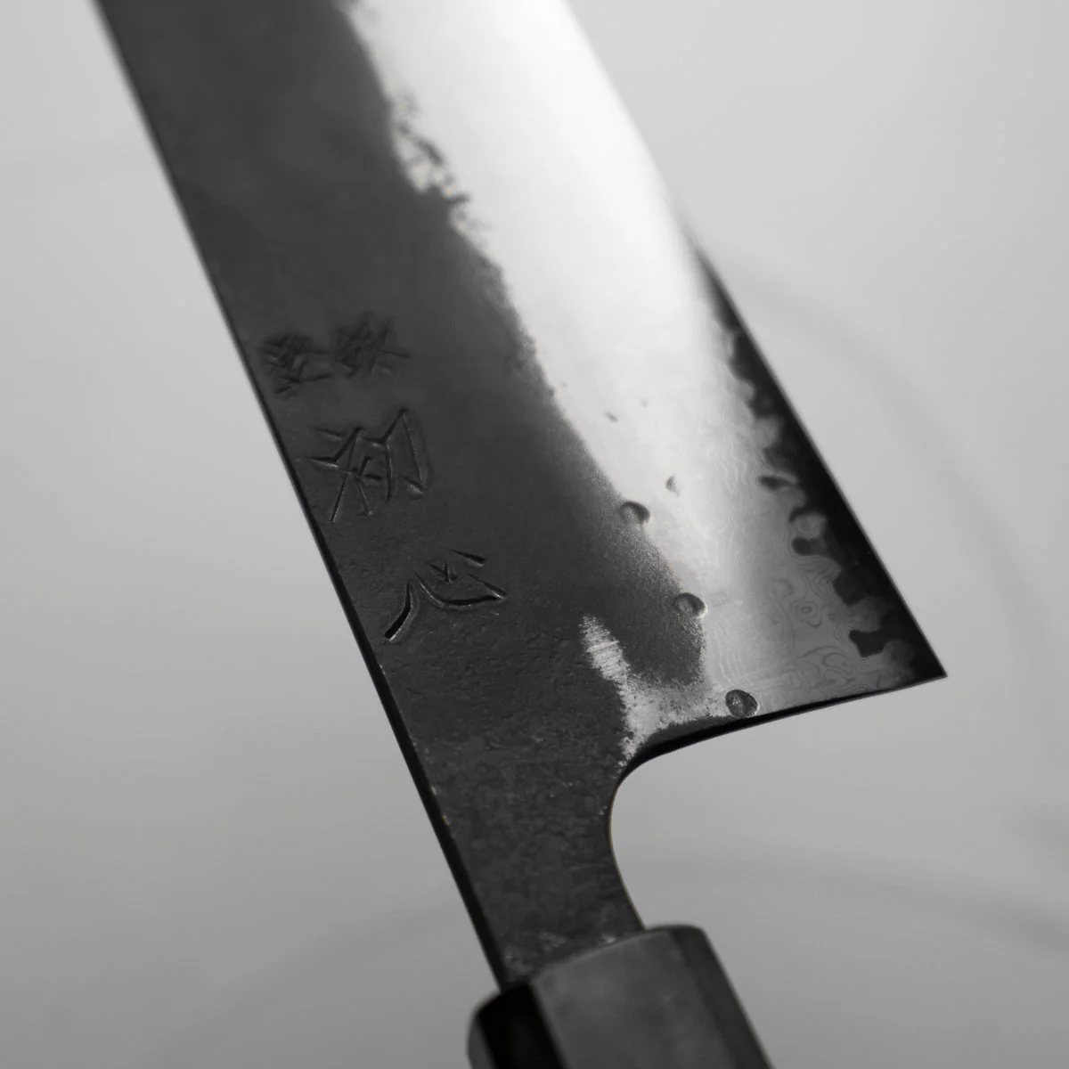 Hatsukokoro Shinkiro Blue Super Damascus Kurouchi Nakiri 165 - Maple - Image 3