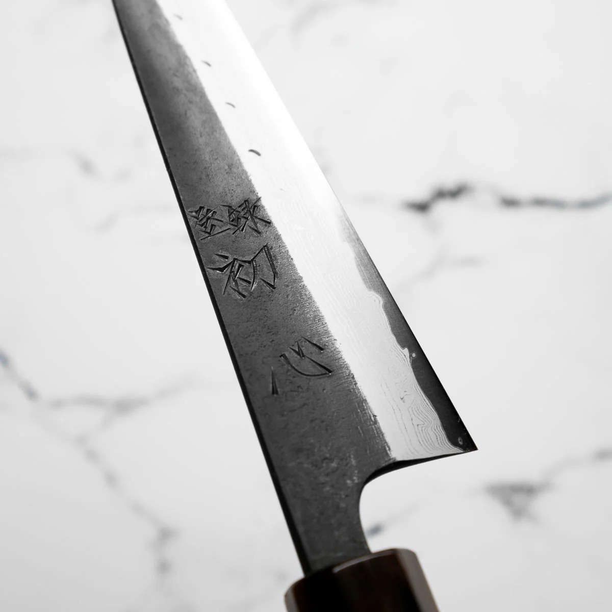 Hatsukokoro Shinkiro Blue Super Damascus Kurouchi Petty 150mm - Ebony & Blonde - Image 5