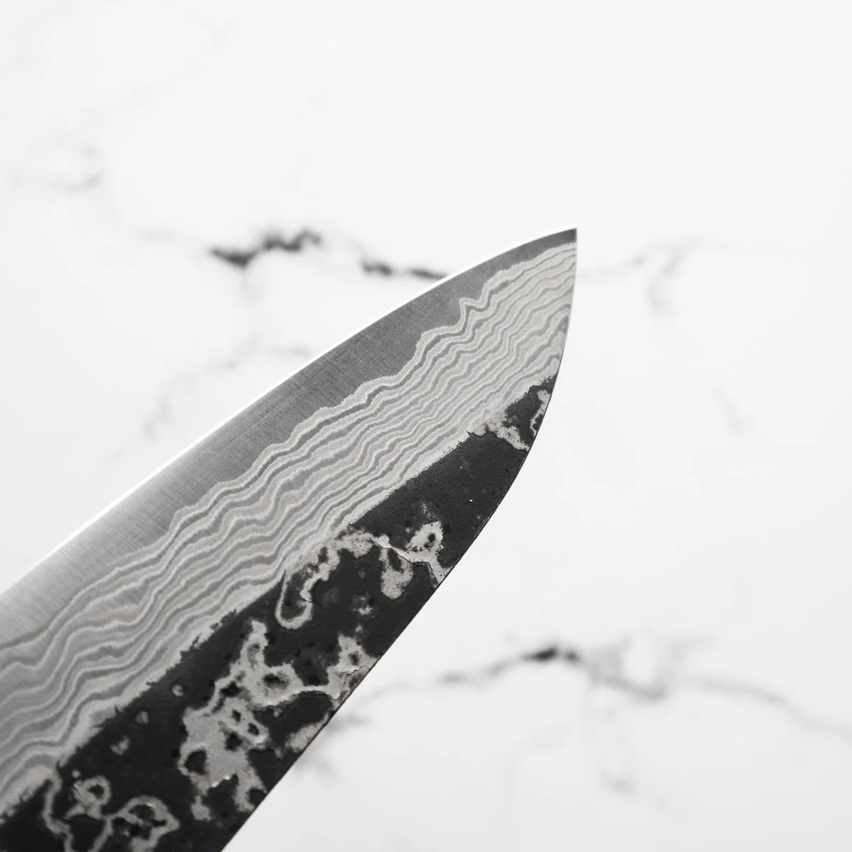 Hatsukokoro SLD Kurouchi Damascus Gyuto 210mm - Carbon Fibre - Image 6