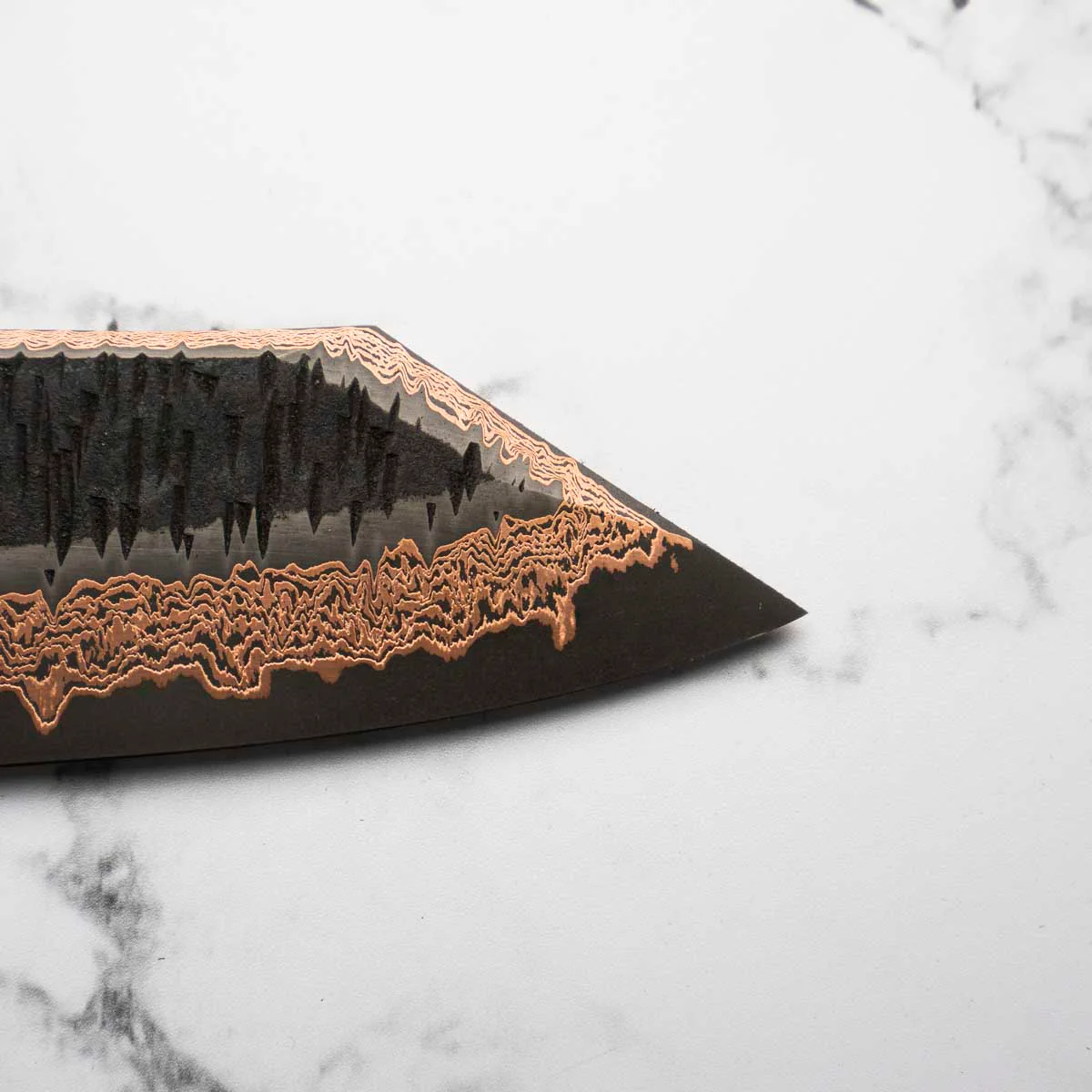 Hatsukokoro Yorokobi Kurouchi SLD Damascus Tsuchime Bunka 180mm - Dark Maple - Image 6