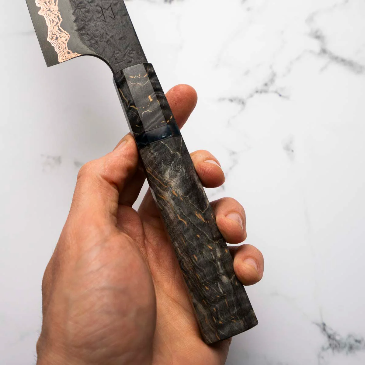 Hatsukokoro Yorokobi Kurouchi SLD Damascus Tsuchime Gyuto 210mm - Dark Maple - Image 9