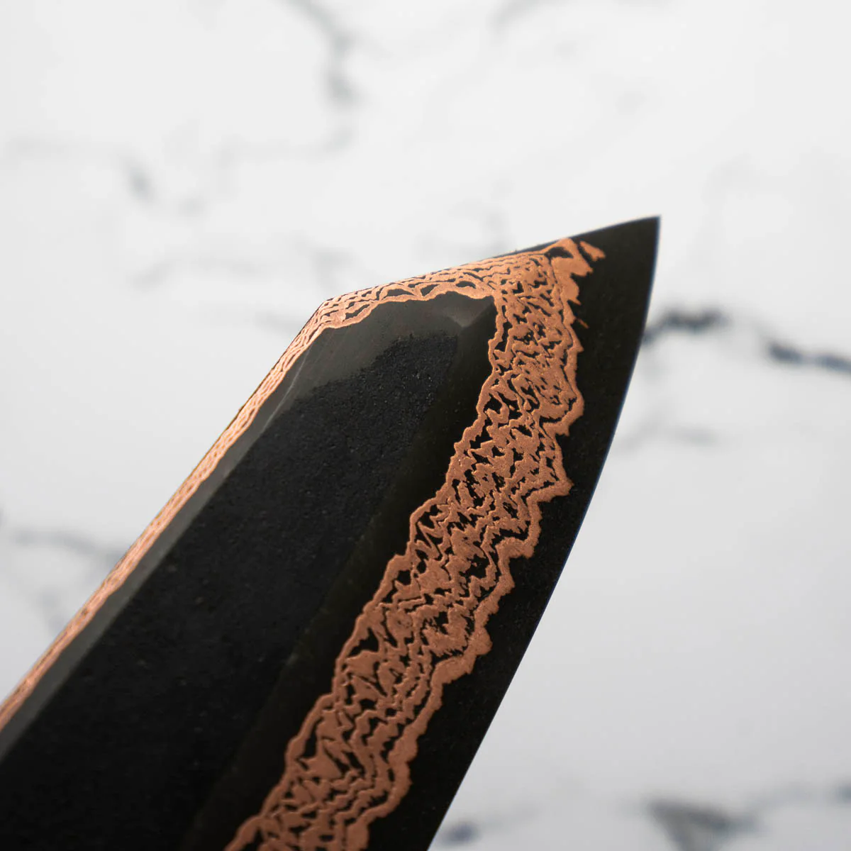 Hatsukokoro Yorokobi SLD Kurouchi Damascus Bunka 180mm - Carbon Fibre - Image 6