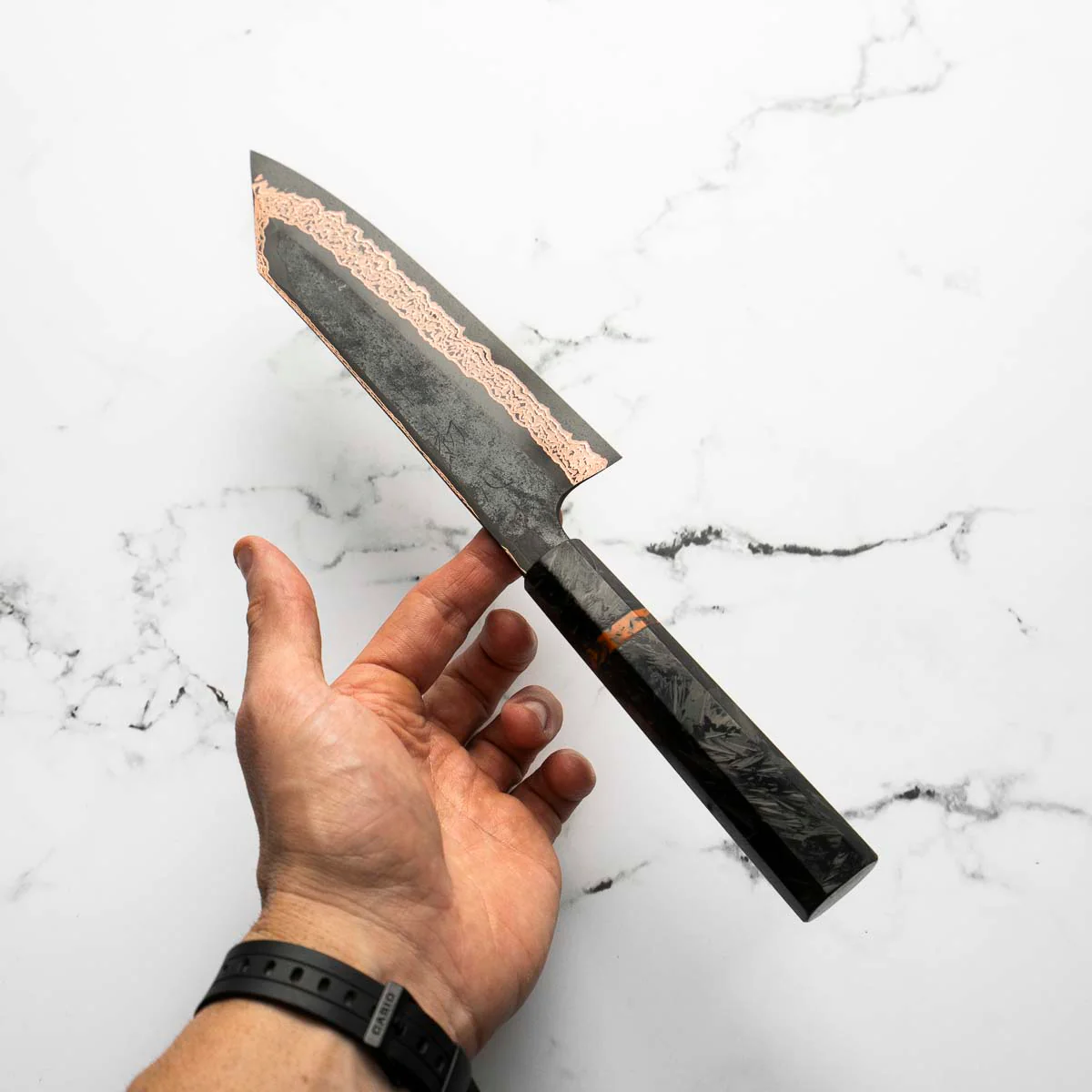 Hatsukokoro Yorokobi SLD Kurouchi Damascus Bunka 180mm - Carbon Fibre - Image 9