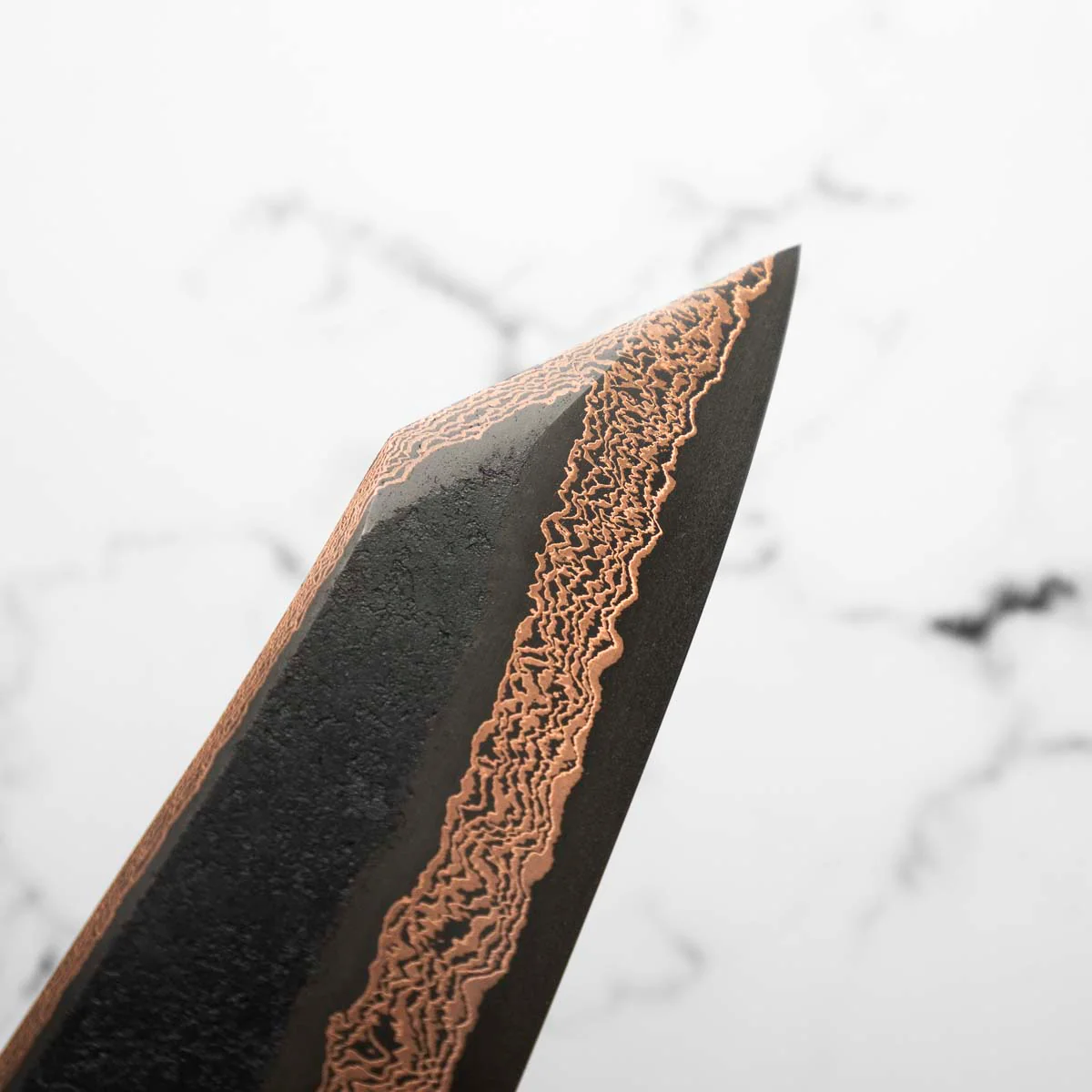 Hatsukokoro Yorokobi SLD Kurouchi Damascus Kiritsuke 240mm - Carbon Fibre - Image 4