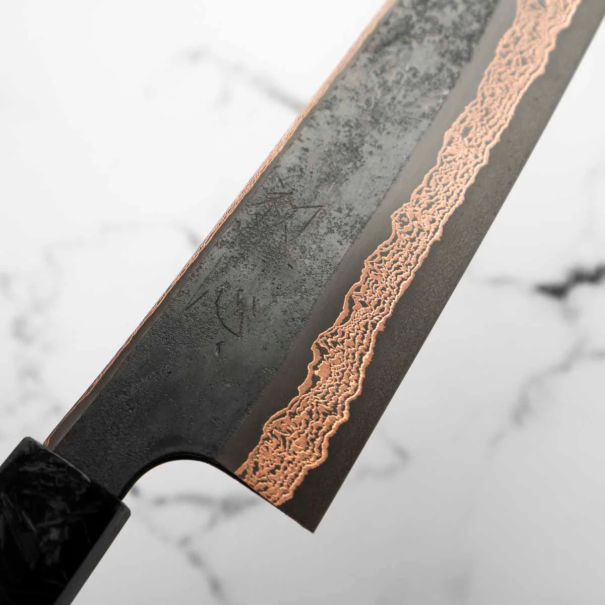 Hatsukokoro Yorokobi SLD Kurouchi Damascus Kiritsuke 240mm - Carbon Fibre - Image 5