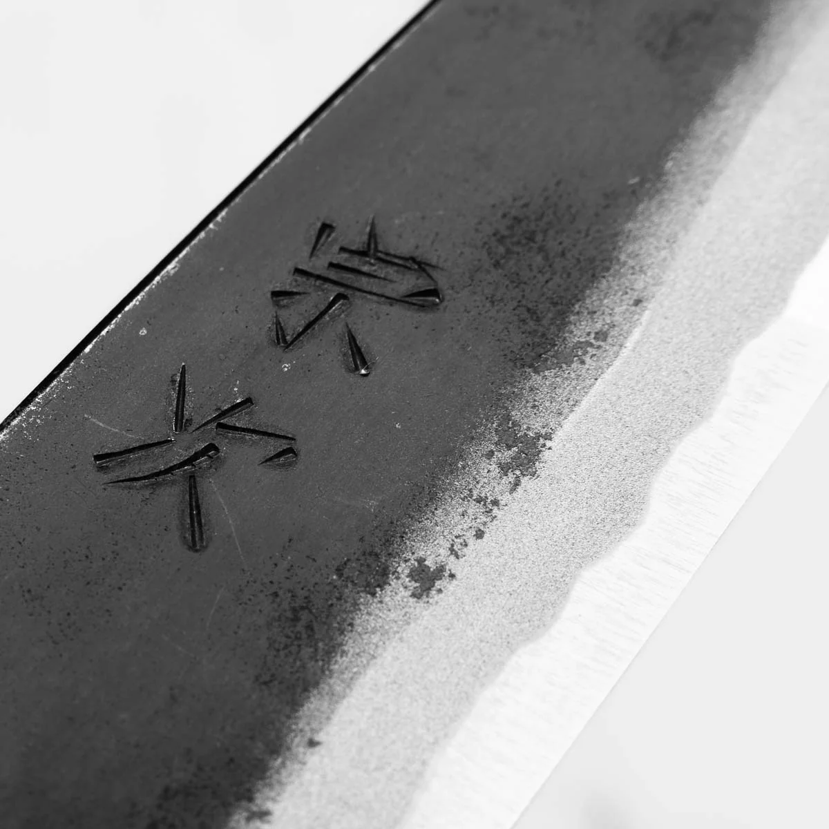 Morihei Munetsugu Blue 2 Kurouchi Petty 135mm - Image 5