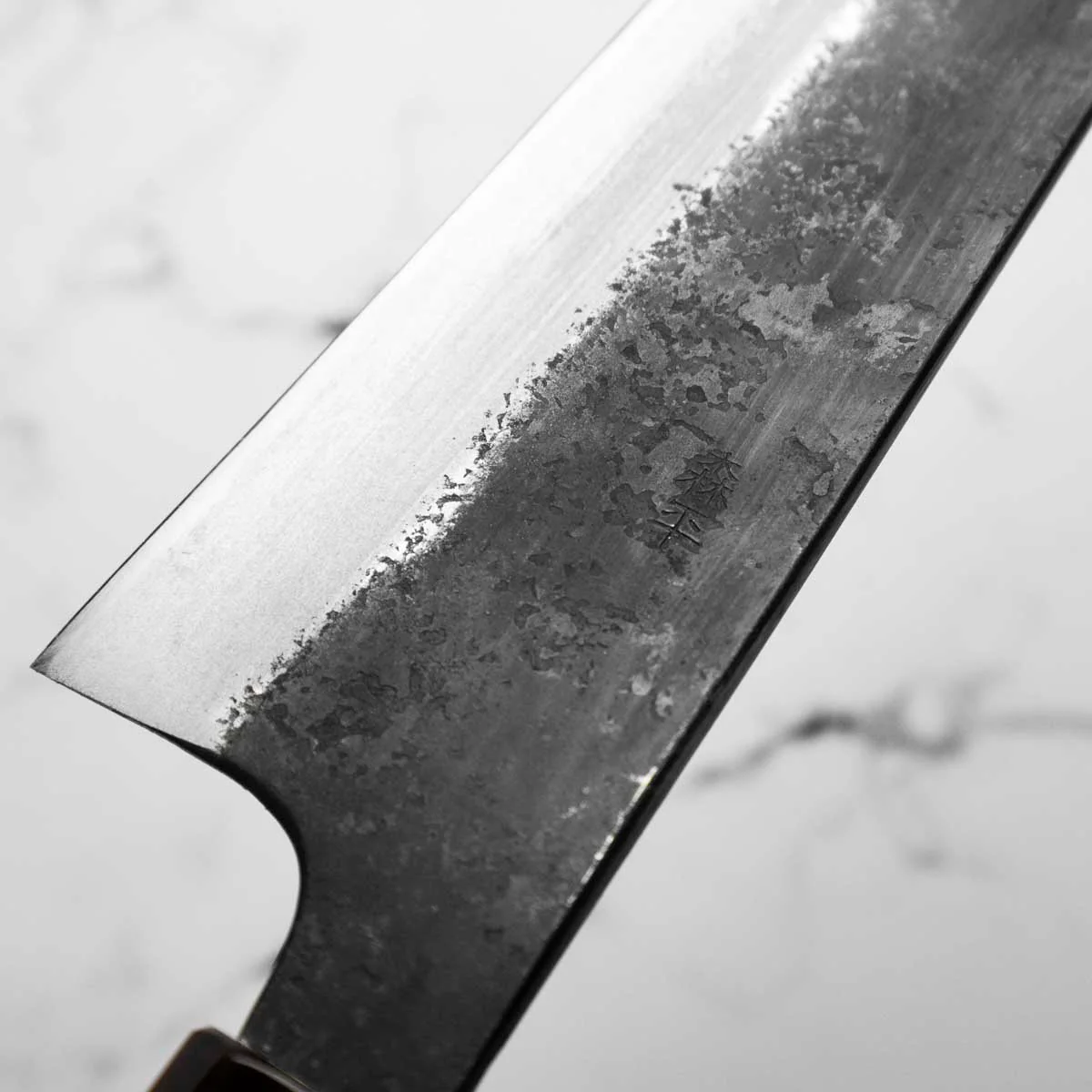 Morihei Kyomitsu Blue 2 Kurouchi Gyuto 240mm - Ebony & Blonde - Image 3