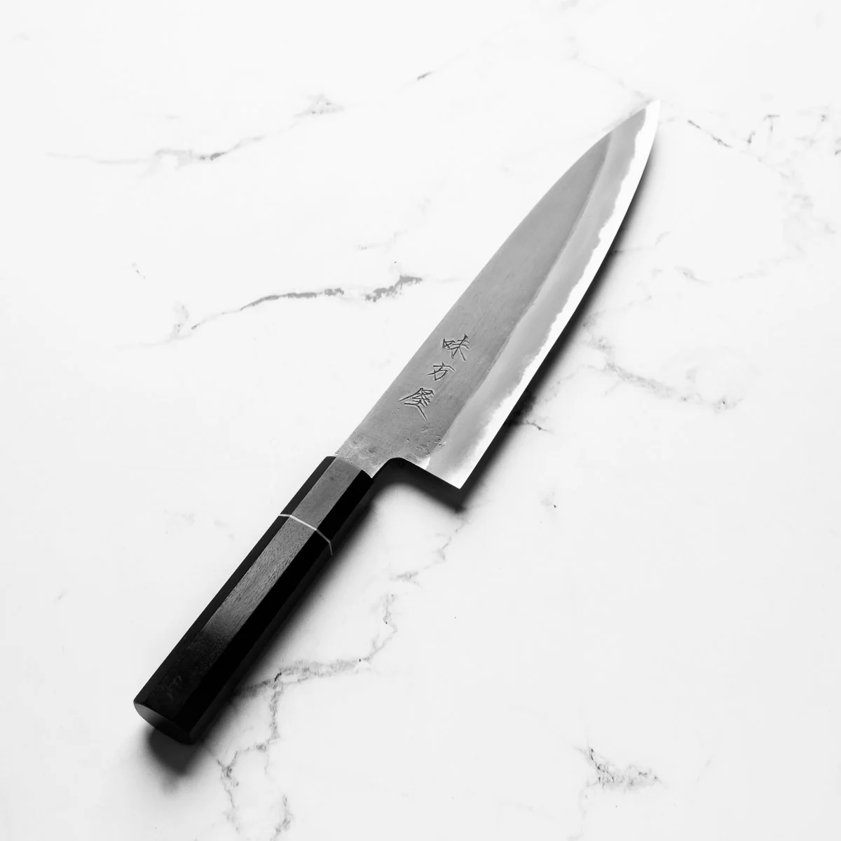 Mutsumi Hinoura Ajikataya White 2 Gyuto 210mm - Ebony w/ Ebony Ferrule (White Ring) - Image 2