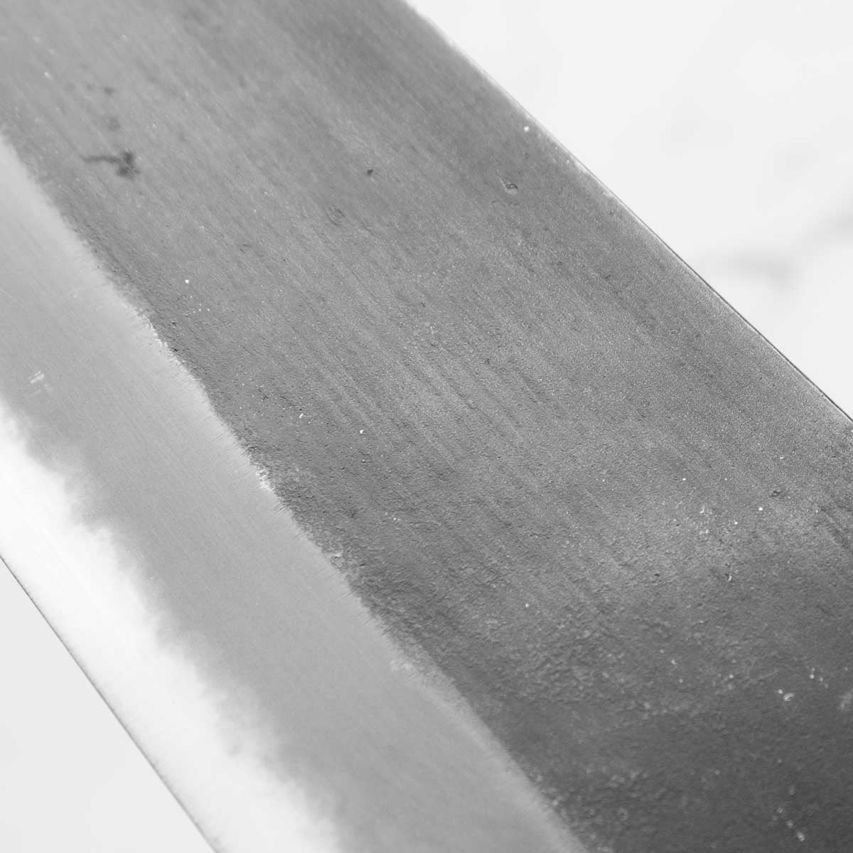 Mutsumi Hinoura Ajikataya White 2 Gyuto 210mm - Rosewood / Ebony Ferrule - Image 6