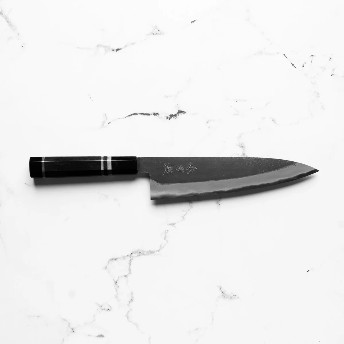 Mutsumi Hinoura Ajikataya White 2 Gyuto 210mm - Ebony & Double Black Horn Triple Ring - Image 4