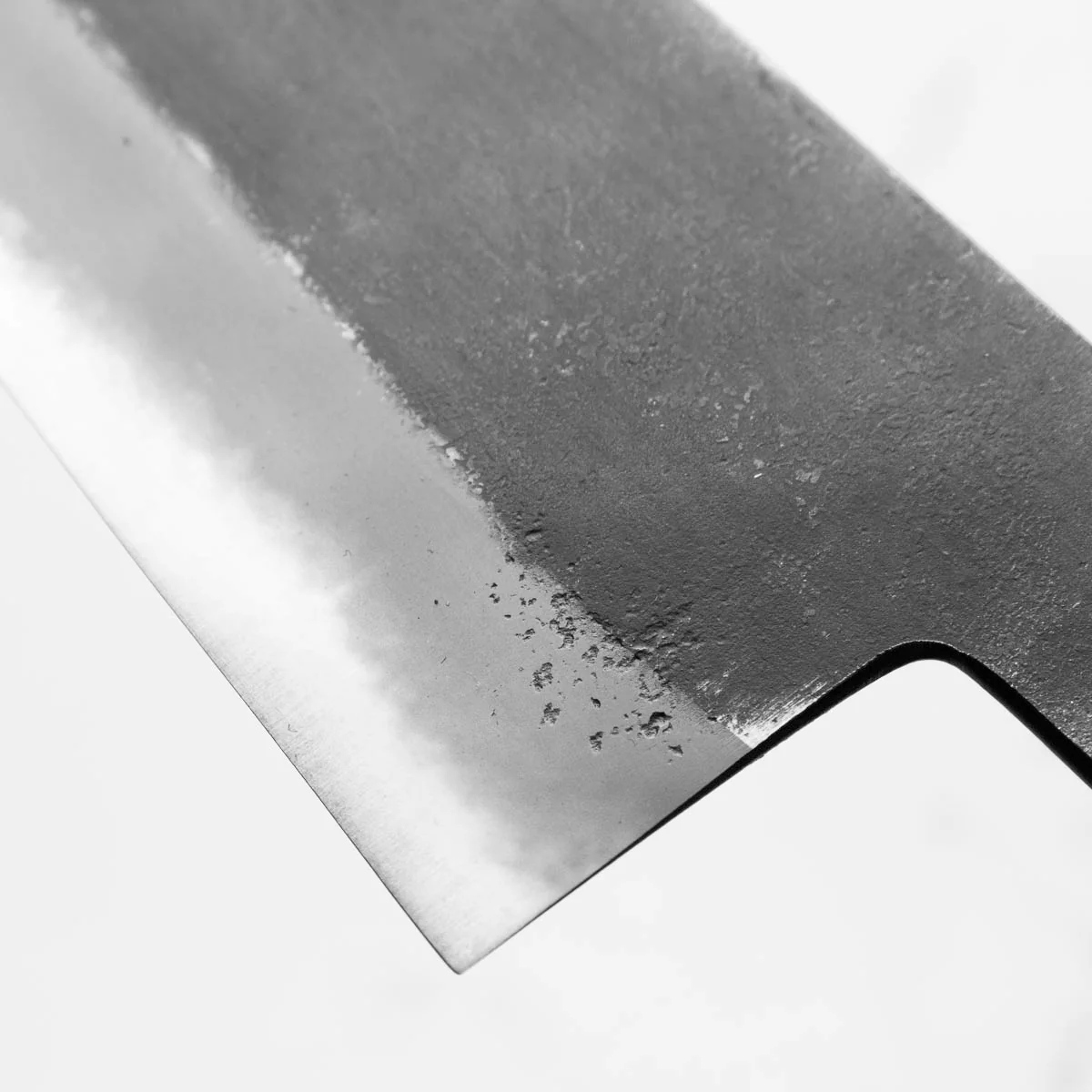 Mutsumi Hinoura Ajikataya White 2 Gyuto 210mm - Ebony & Double Black Horn Triple Ring - Image 7
