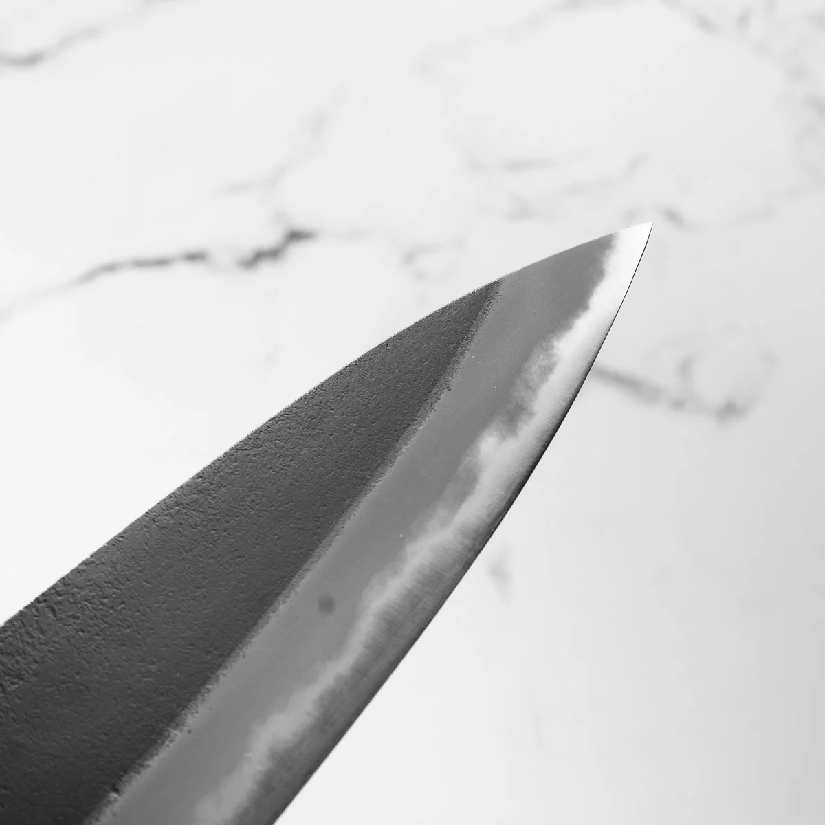 Mutsumi Hinoura Ajikataya White 2 Gyuto 210mm - Resin (Red) - Image 8