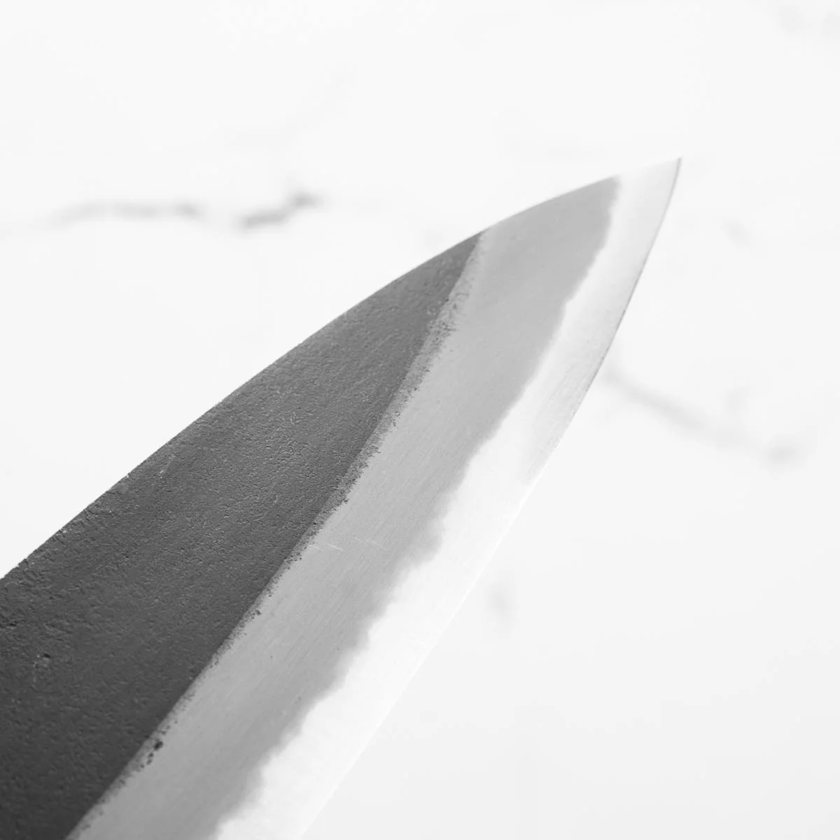 Mutsumi Hinoura Ajikataya White 2 Gyuto 210mm - Ebony & Black Horn - Image 7