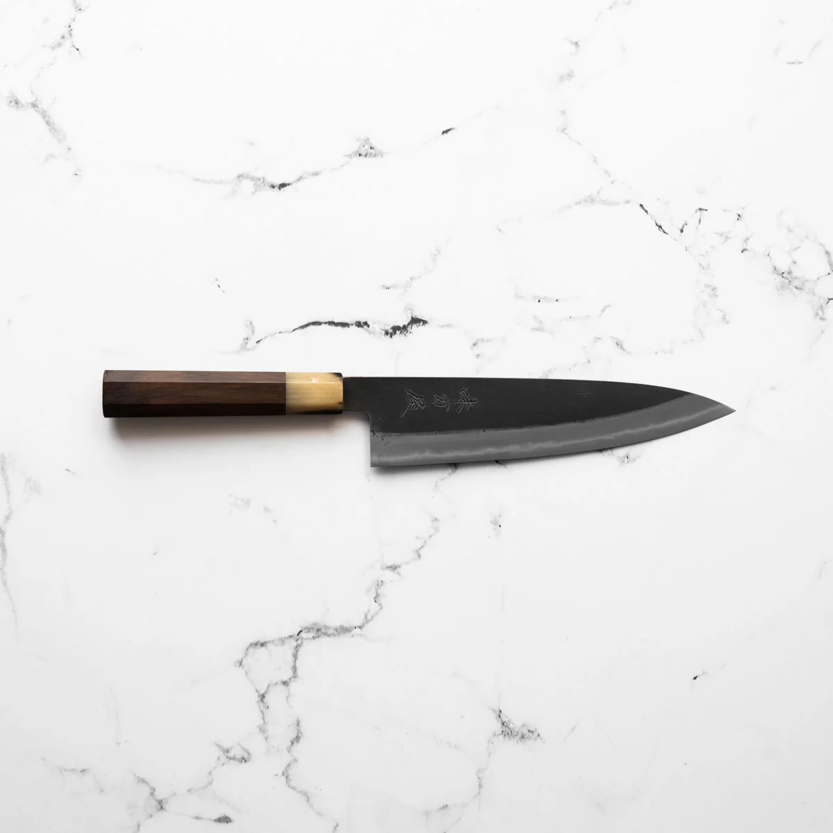 Mutsumi Hinoura Ajikataya White 2 Gyuto 210mm - Rosewood & White Horn - Image 4