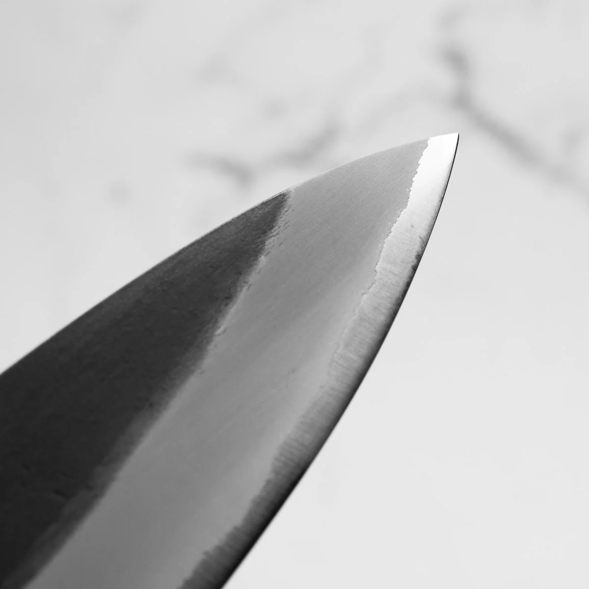 Mutsumi Hinoura Ajikataya White 2 SS Clad Petty 135mm - Resin (Red) - Image 7