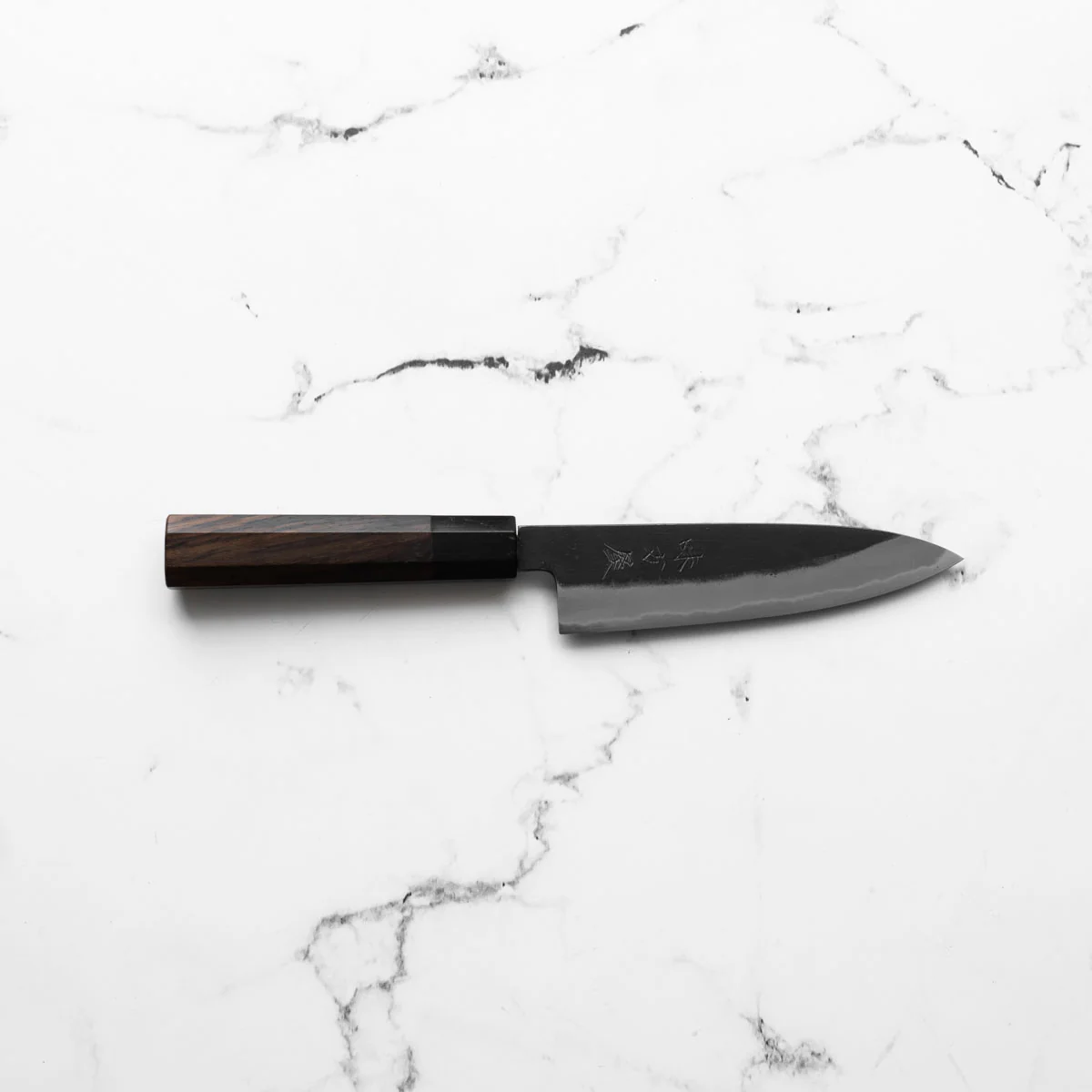 Mutsumi Hinoura Ajikataya White 2 Petty 135mm - Rosewood & Black Horn - Image 4